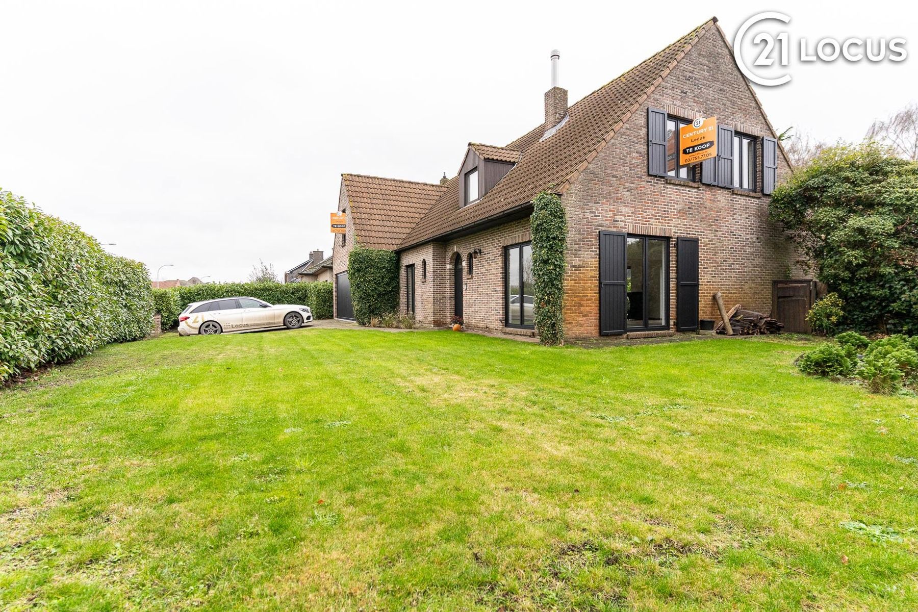 Prachtige, instapklare villa ideaal voor gezinnen en zelfstandigen  foto {{pictureIndex}}