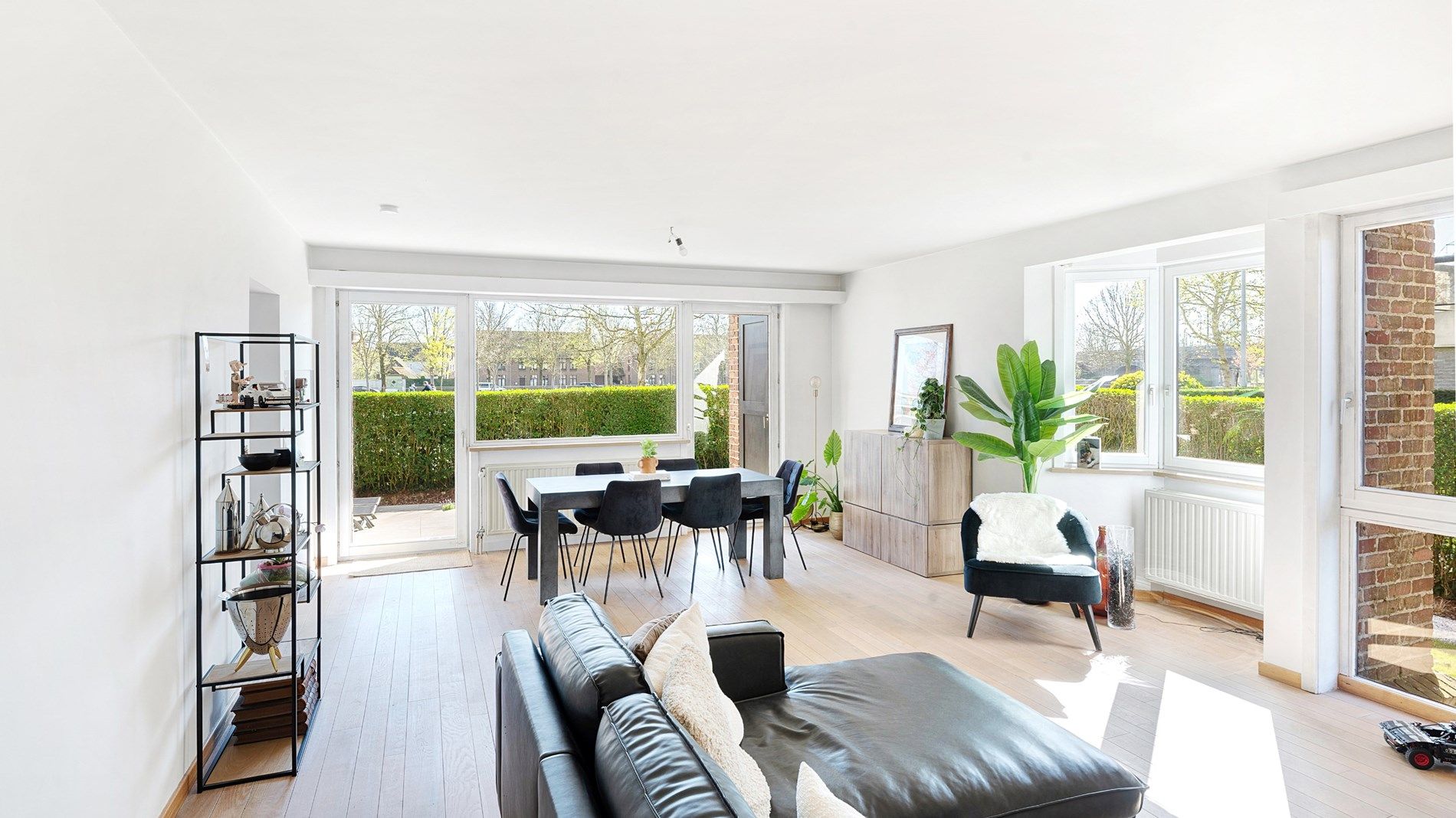 Mooi gelegen appartement (137 m²) te Brugge. Parking inbegrepen. foto 5