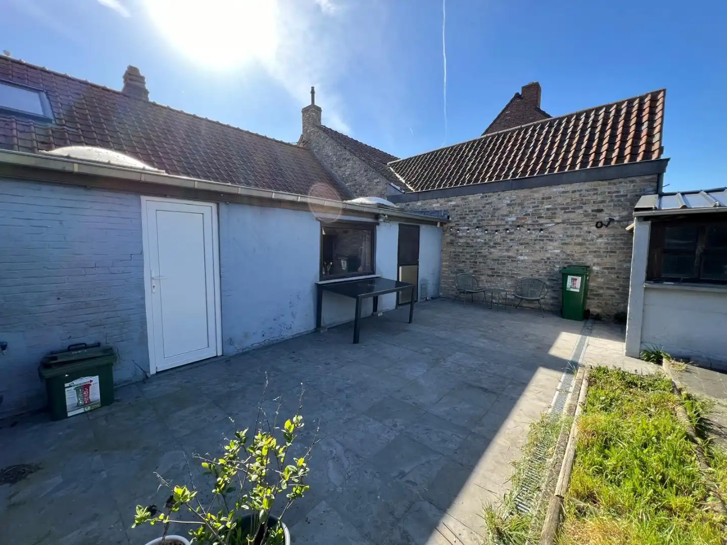 Charmante woning met tuin, garage en landelijk zicht foto 11