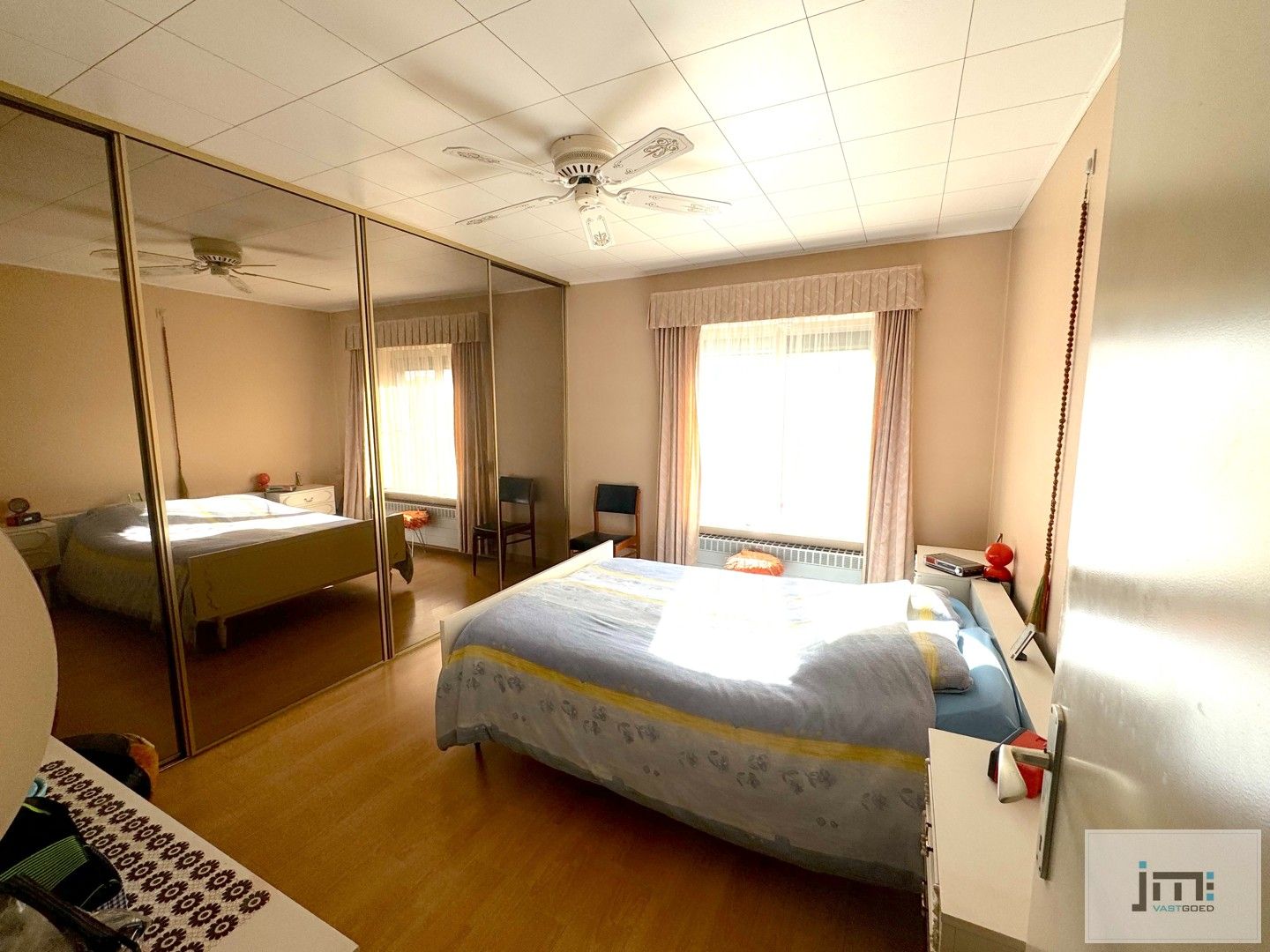 Woning met moeglijkheden foto 6