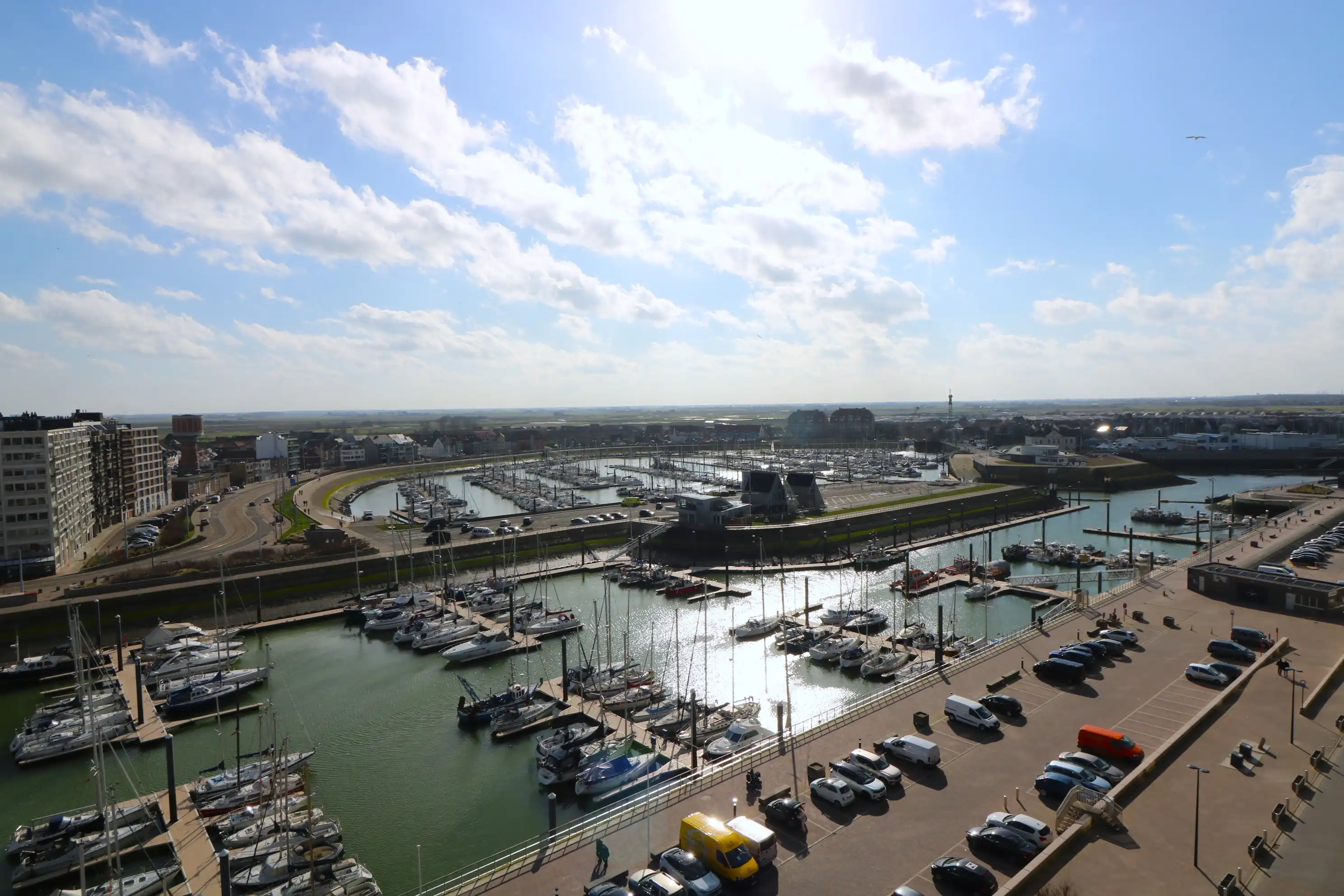 Penthouse met ruime terrassen en fantastisch zicht op de jachthaven. foto 9