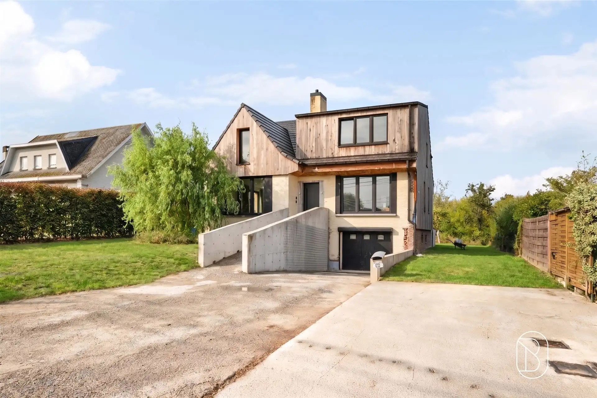 Gerenoveerde landelijk gelegen villa op 2500m2 -EPC A! foto 2