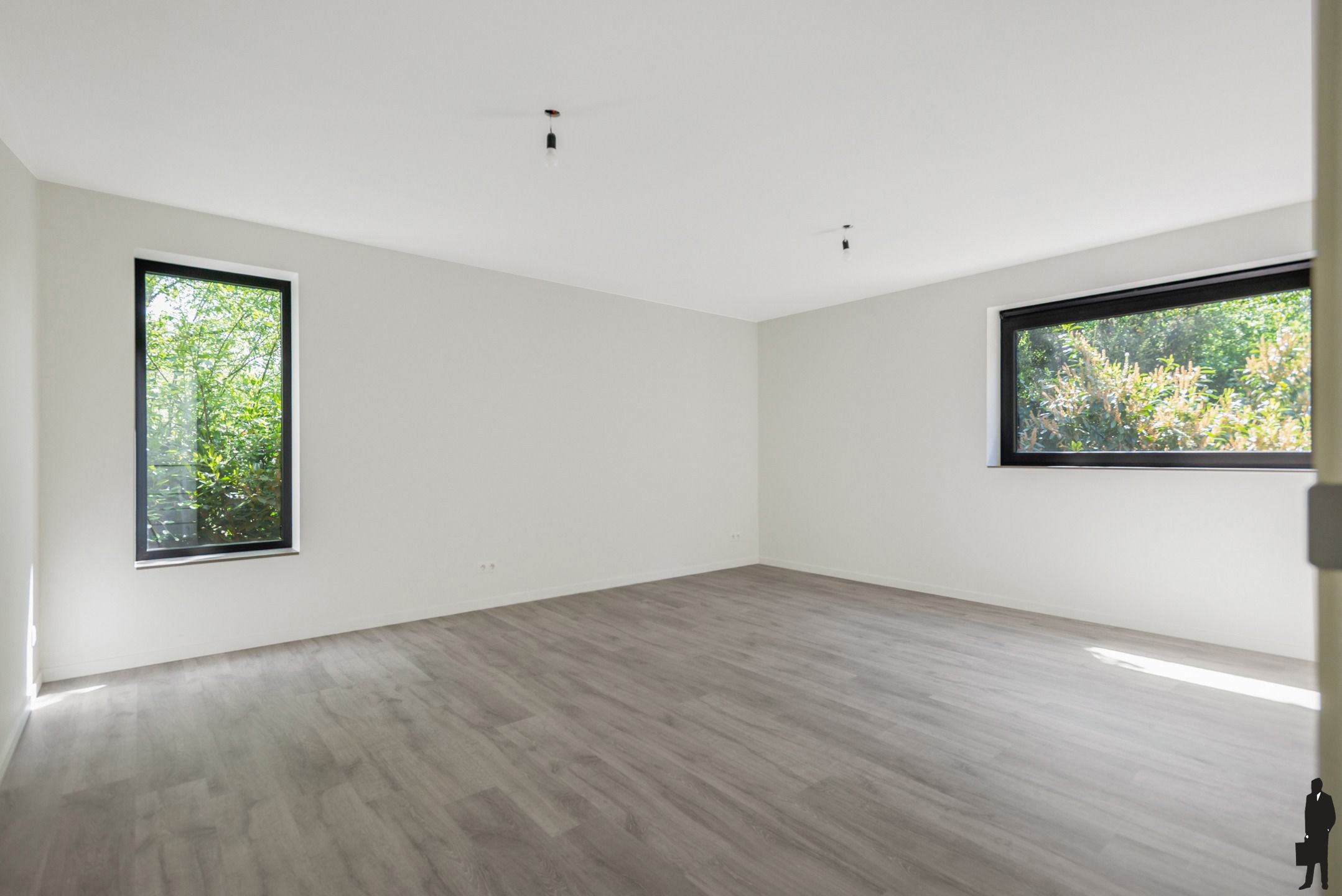 Energiezuinige woning met prachtige parktuin foto 35