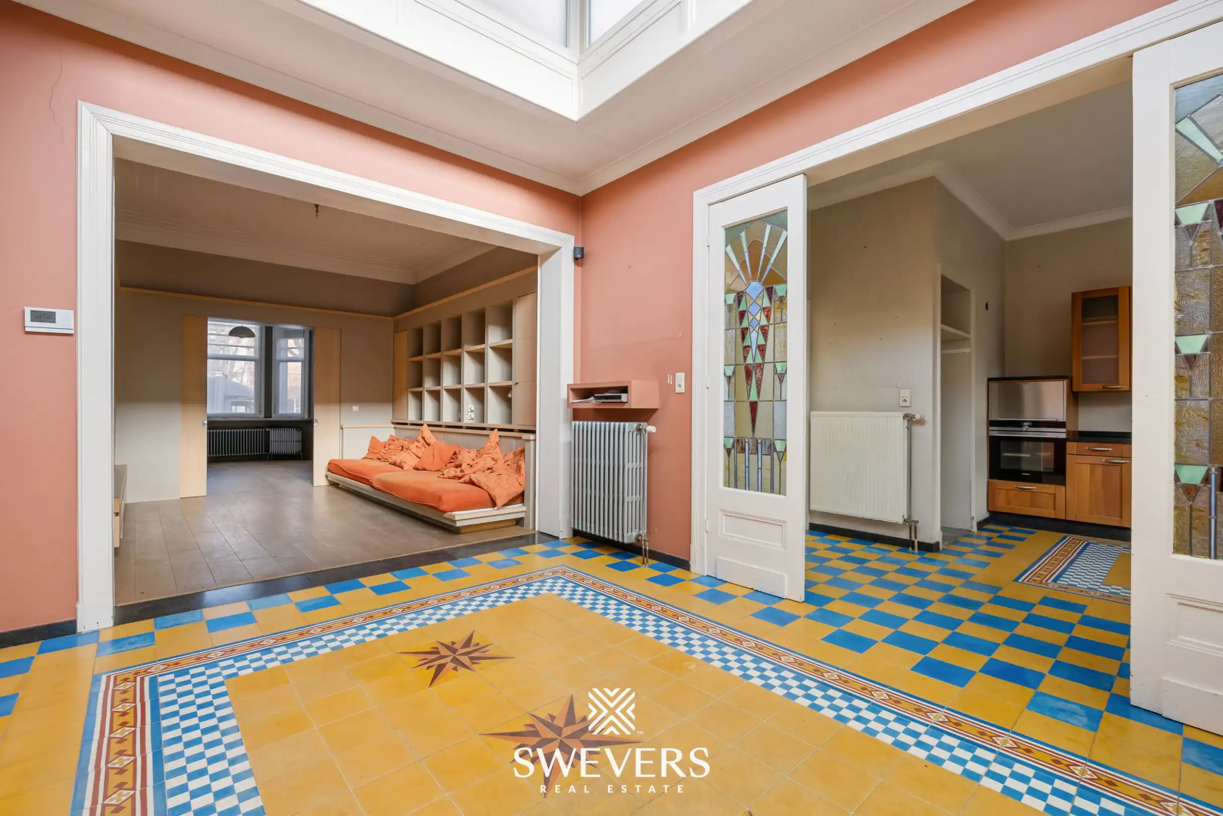 Karaktervol herenhuis met 6 slaapkamers, 2 badkamers en tuintje in Mol foto 11