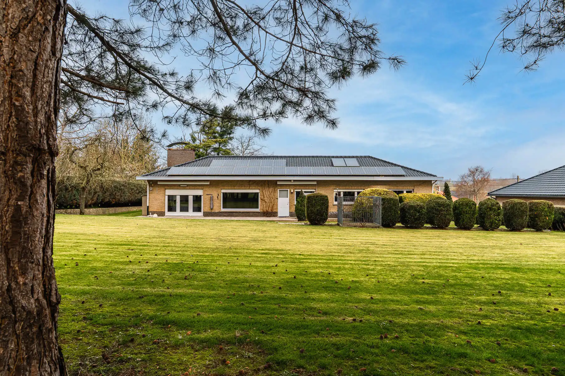 Charmante laagbouwvilla omgeven door permanente weilanden foto 33