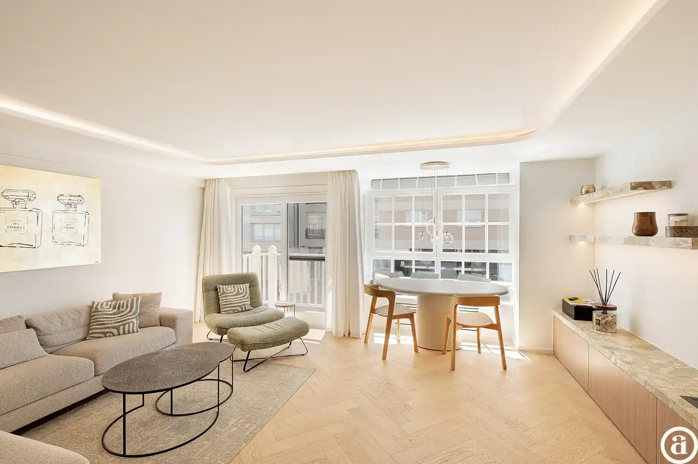 Gerenoveerd 3 slaapkamerappartement met zijdelings zeezicht. foto 7