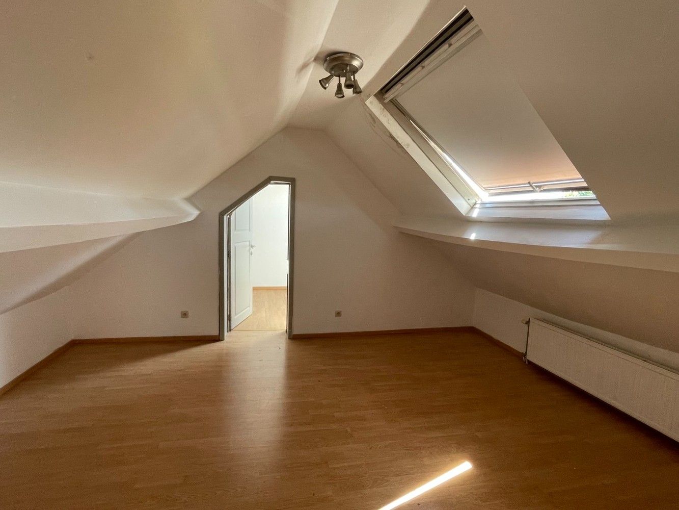 Handelspand met ruim duplexappartement op zichtbare locatie in Herent foto 15