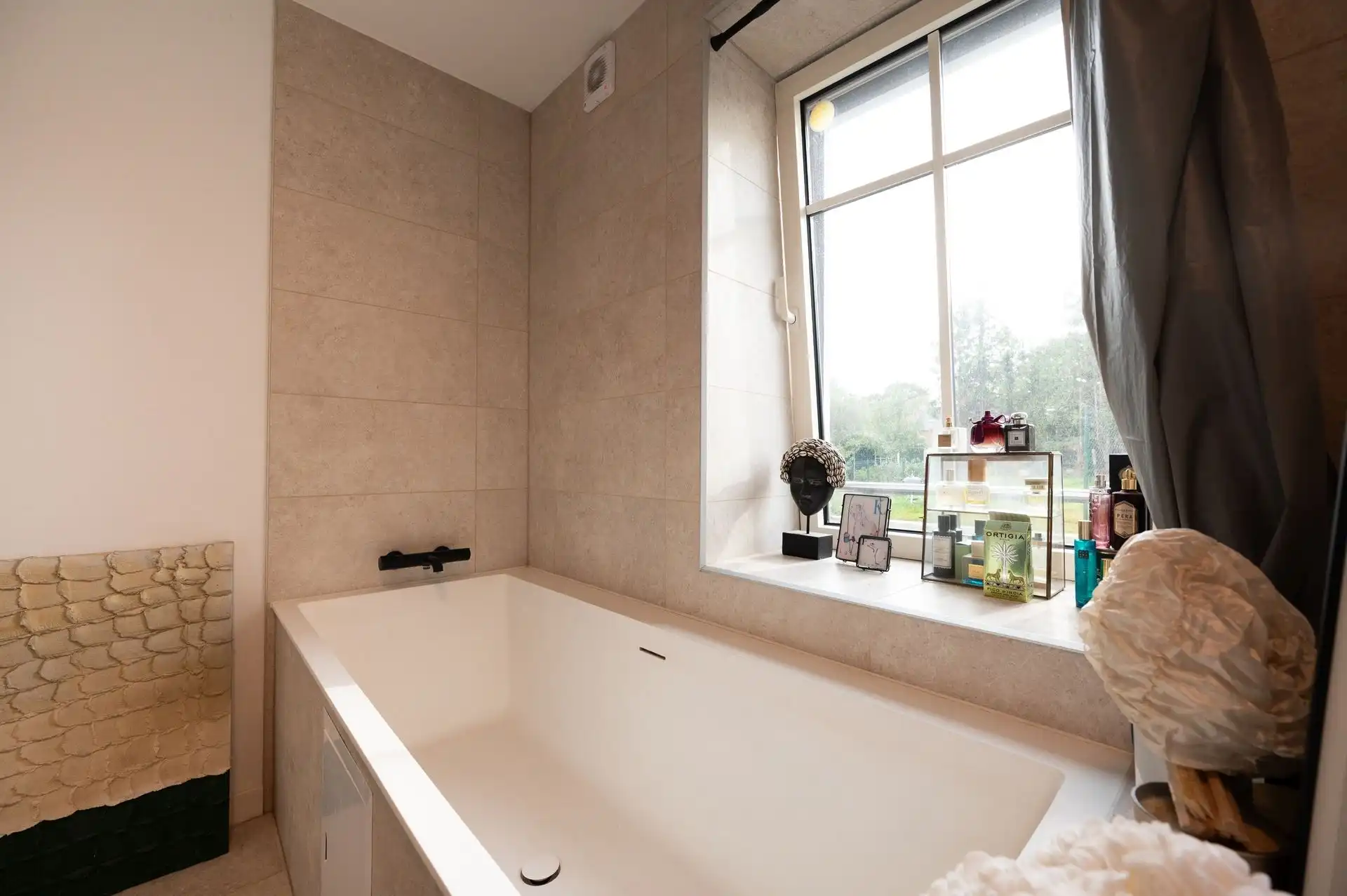 Prachtig gerenoveerde woning met tuin foto 19
