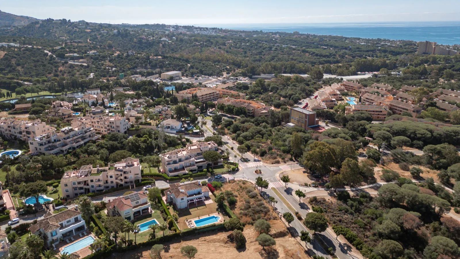 Luxe leven te midden van natuurlijke schoonheid: jouw droomvilla in Marbella foto 8