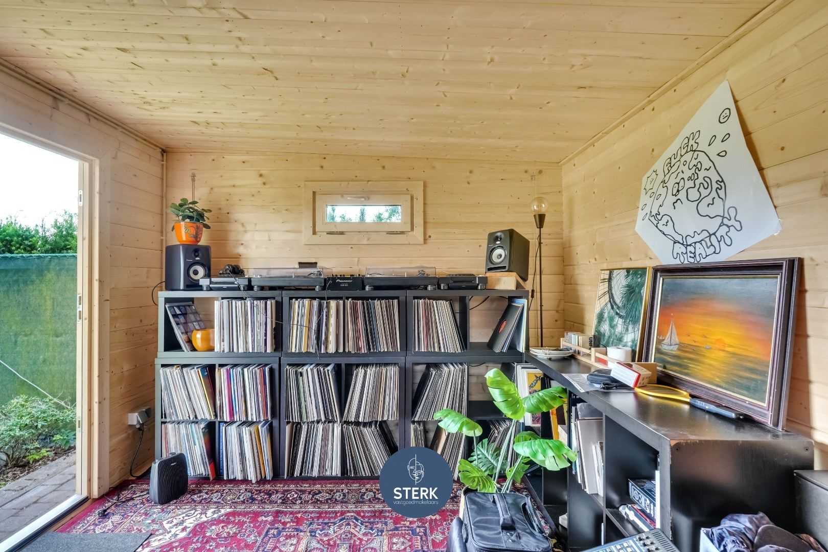 INSTAPKLARE GEZINSWONING OP EEN PERCEEL VAN 688 M² TE LANAKEN !  foto 23