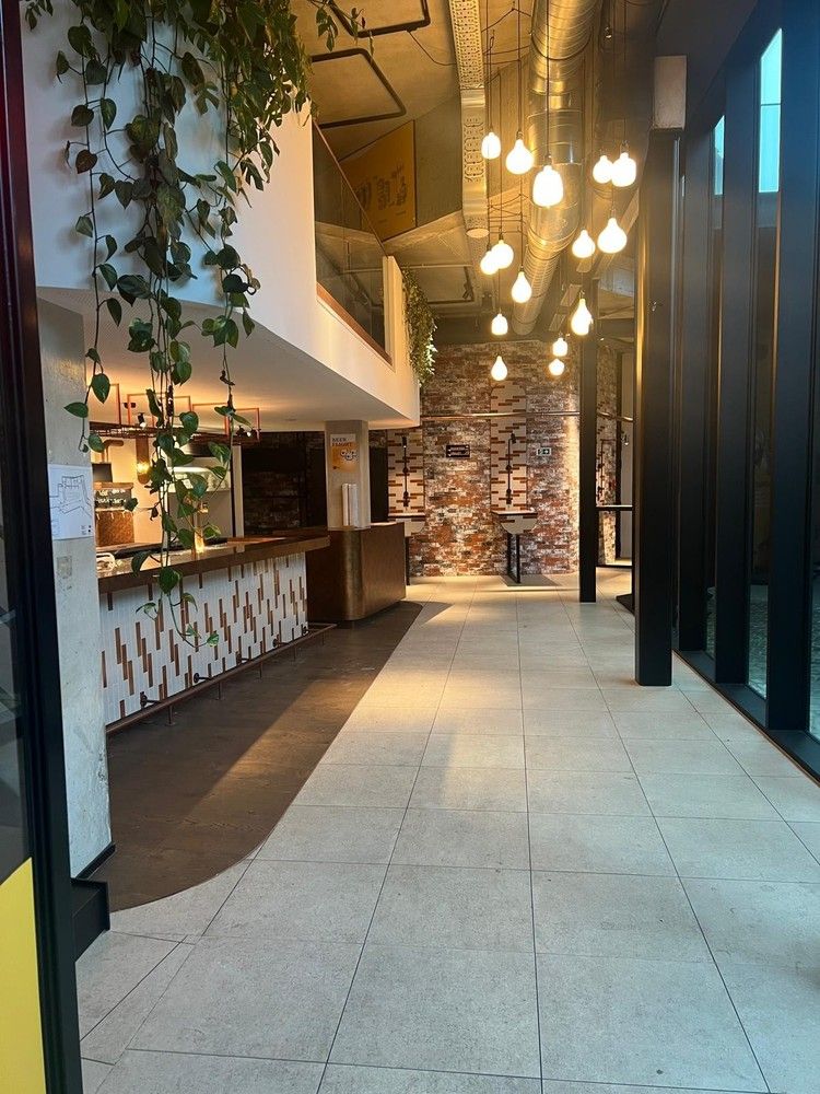 Winkel/Horeca/kantoor met dakterras foto 5