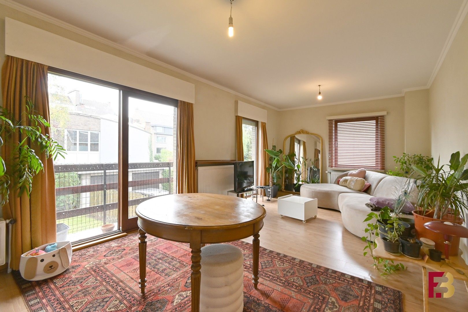 Appartement met 2 slaapkamers nabij het UZ Gent foto 2