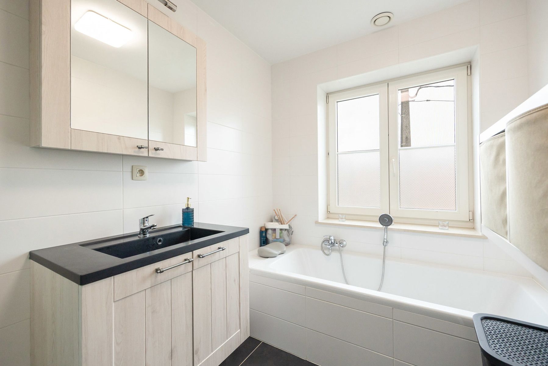 HOB met 3slk op 590m2 grond foto 22