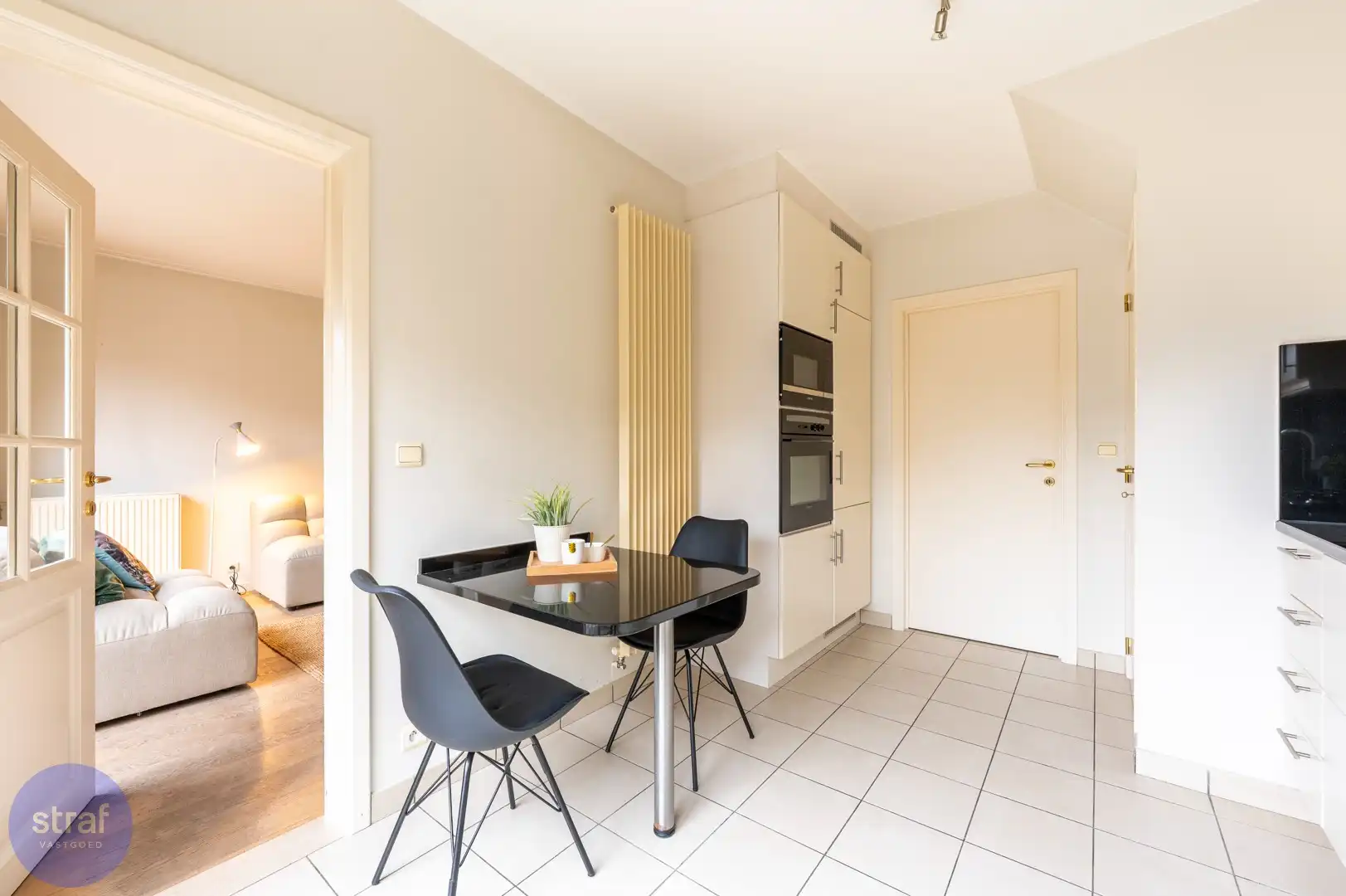 Prachtige woning met veel ruimte foto 7