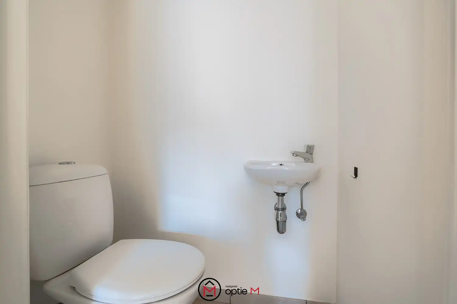 Instapklaar appartement dichtbij het centrum van Hasselt te koop foto 13