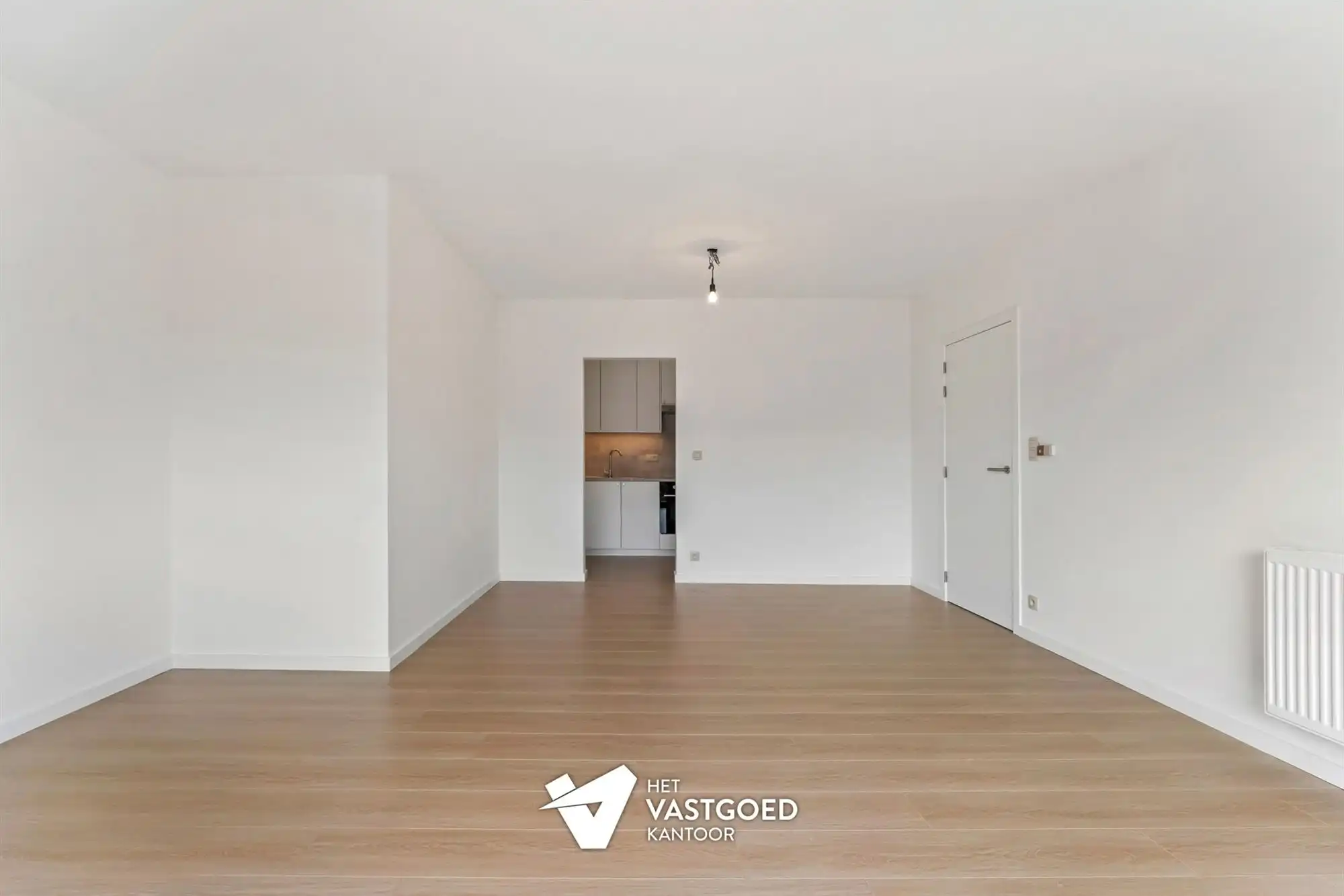 VOLLEDIG GERENOVEERD APPARTEMENT (65M²) MET 1 SLAAPKAMER, AUTOSTAANPLAATS EN GARAGEBOX TE HEUSDEN-ZOLDER foto 7