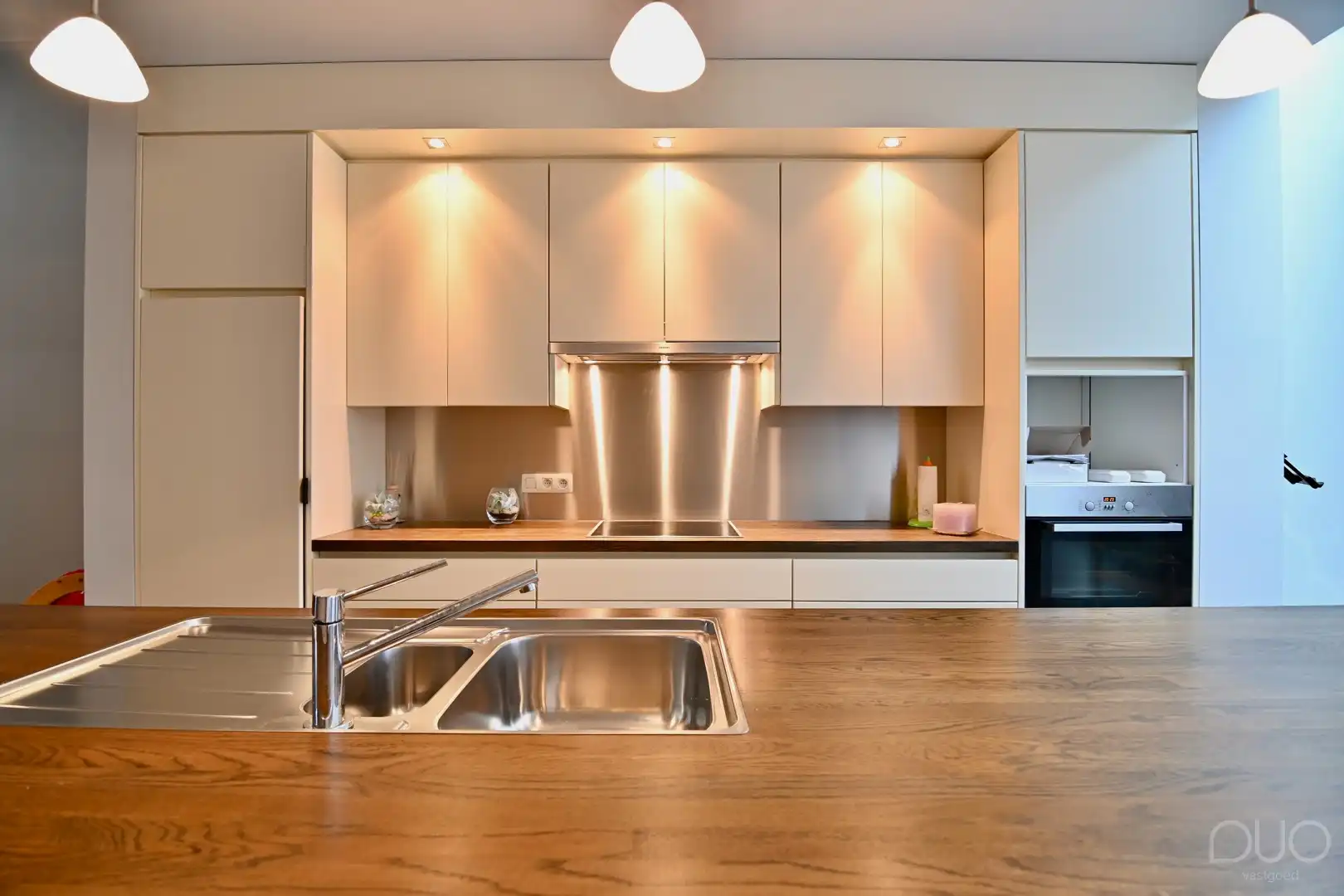 Moderne instapklare woning met twee slaapkamers, aparte werkruimte en tuintje in hartje Zoutleeuw foto 6