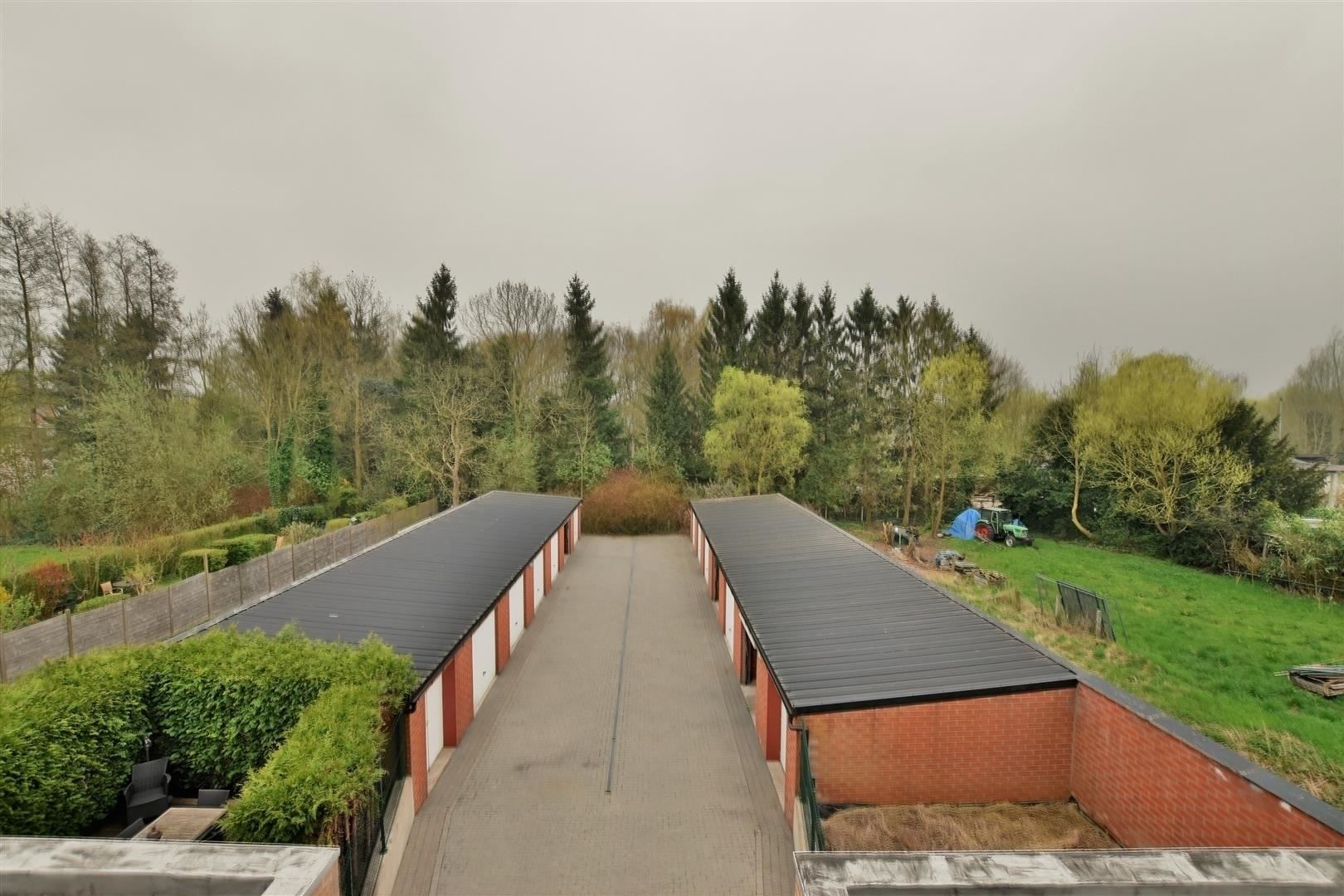 Ruim duplex appartement gelegen te Appels foto 15