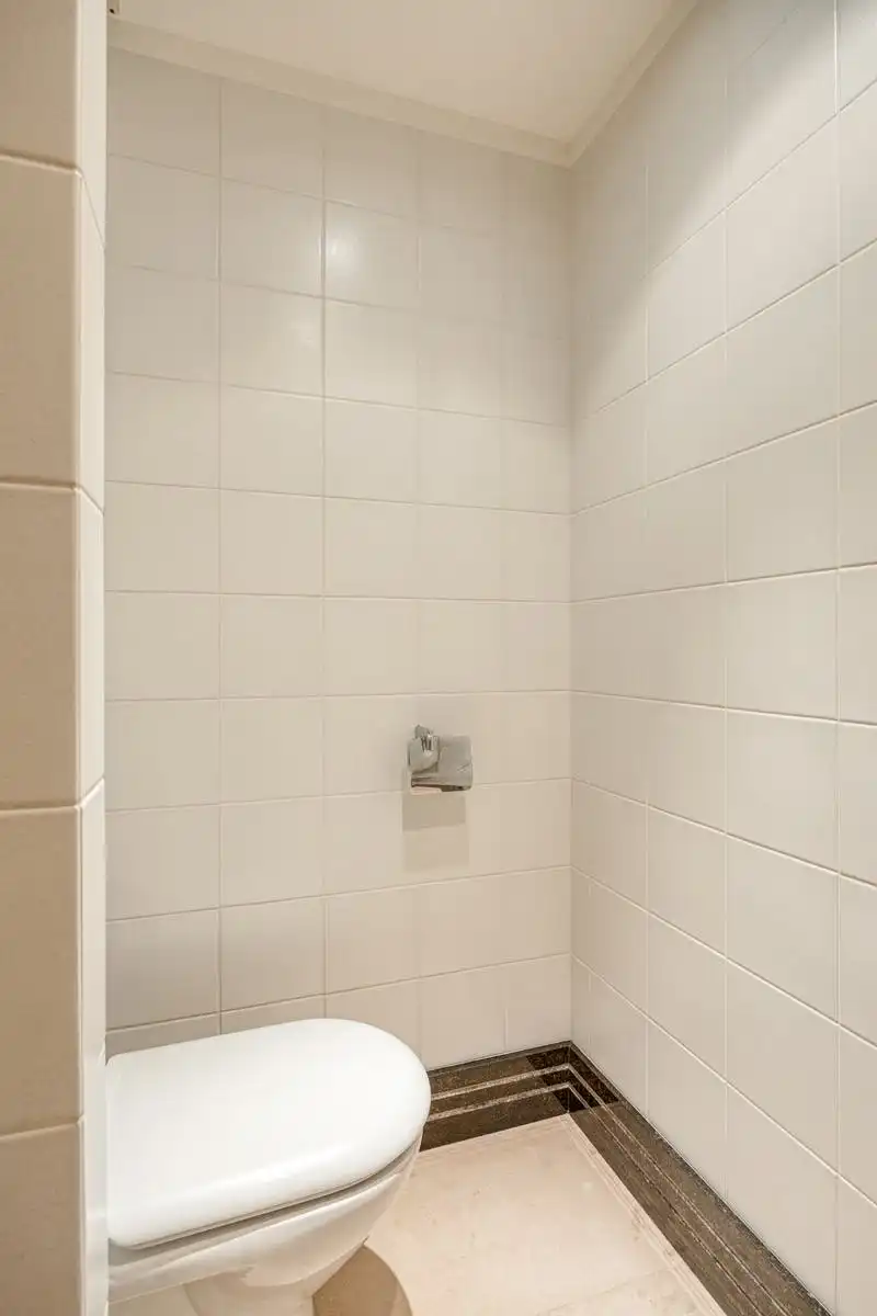 Grote kantoorruimtes (mogelijkheid tot 5 appartementen) in Strombeek: een strategische keuze voor ondernemingen foto 28
