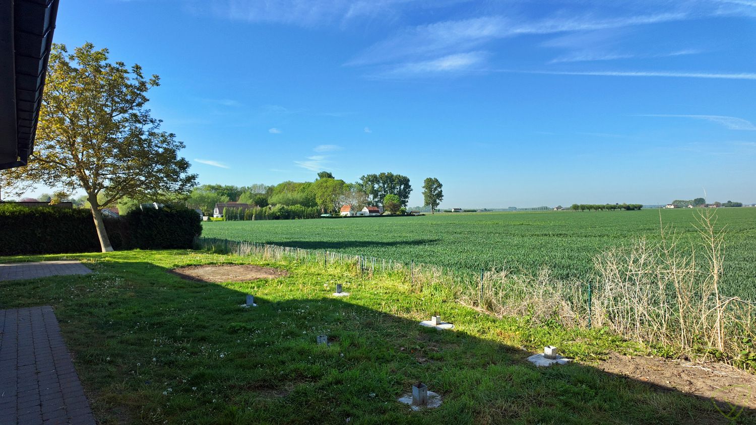 Gerenoveerde open bebouwing met 3 slaapkamers, zuidgerichte tuin en dubbele staanplaats! foto 15