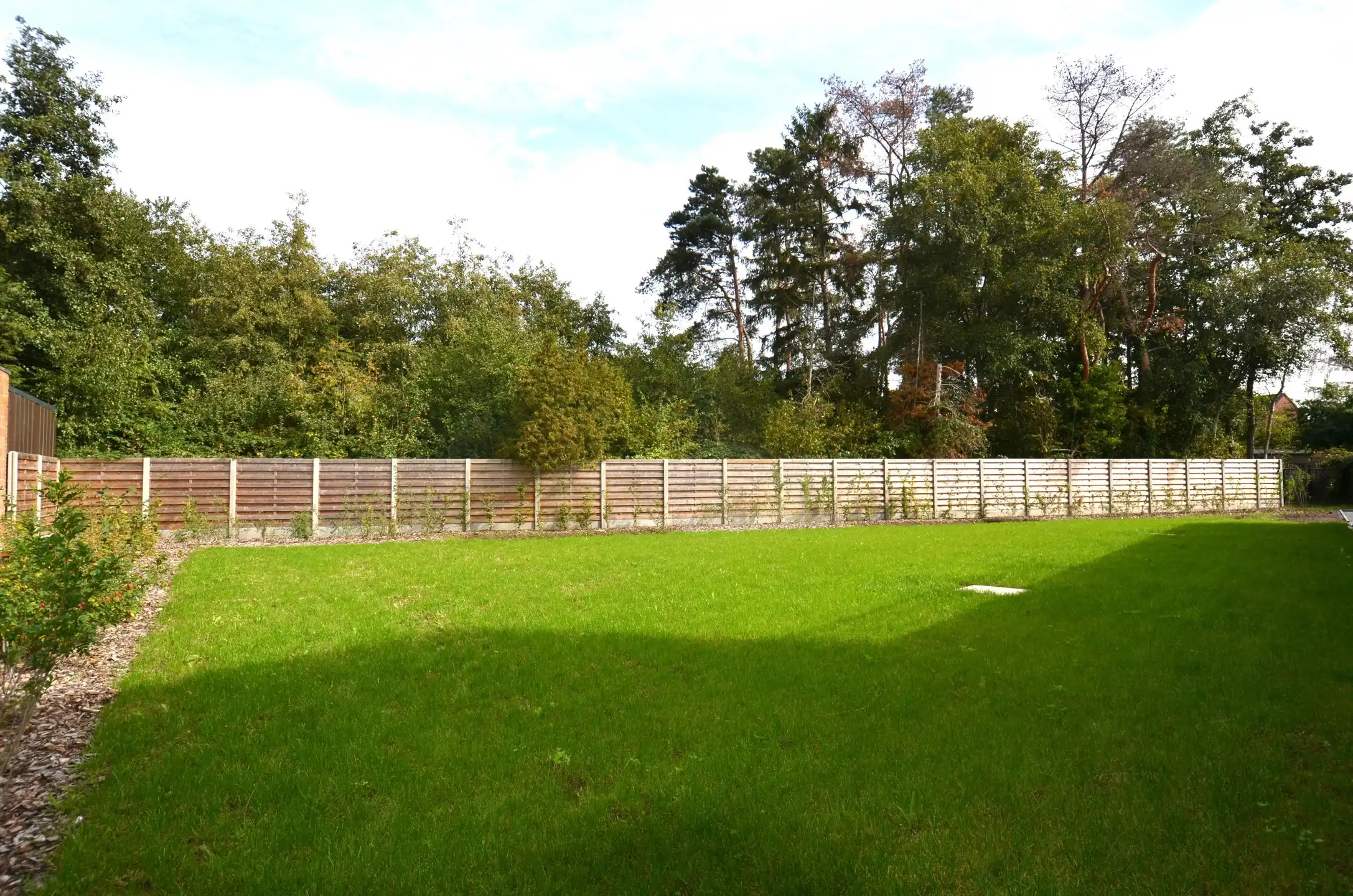 Uitzonderlijk ruim appartement met private tuin, terras en 2 parkeerplaatsen foto 18