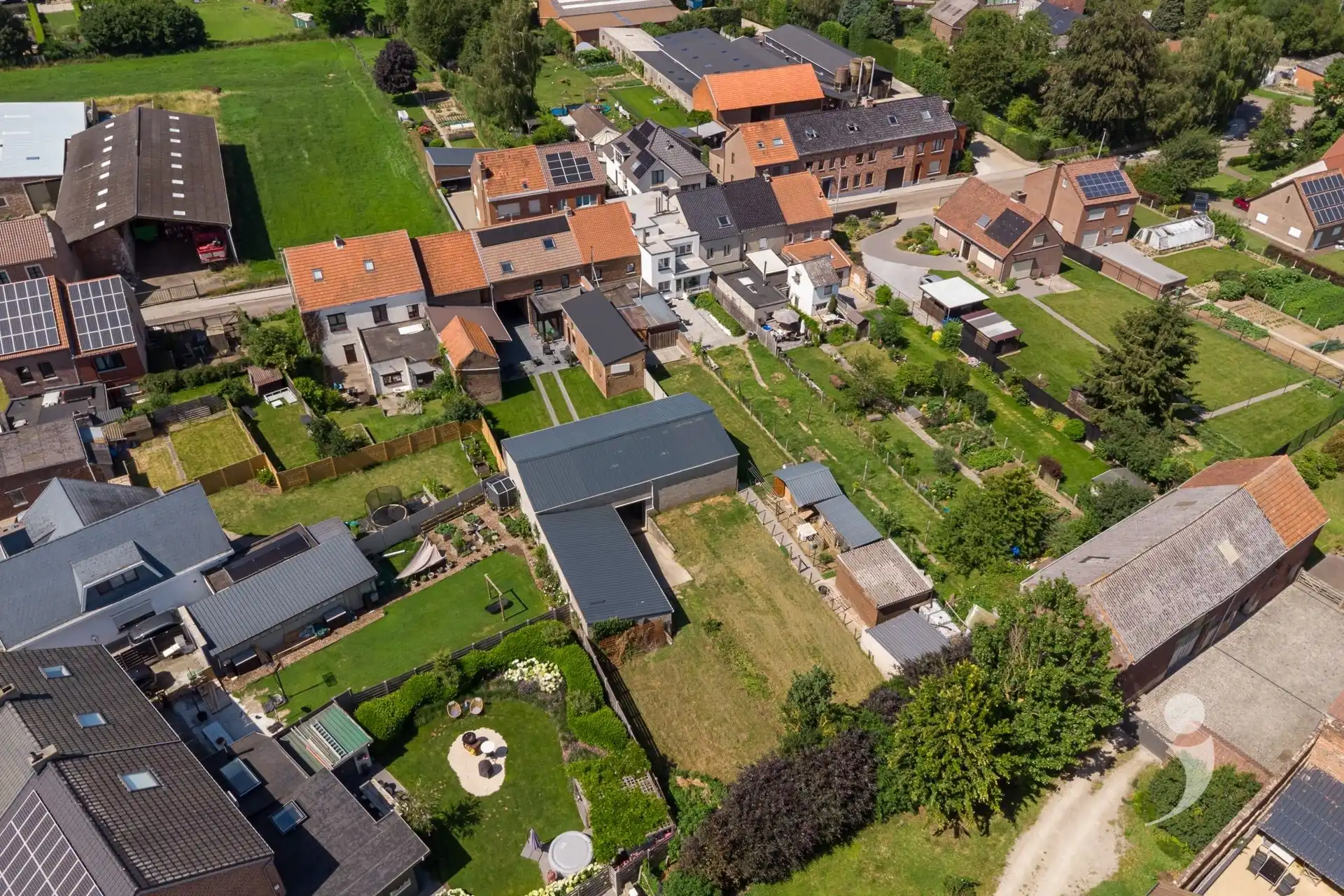 Volledig gerenoveerde hoeve met loods én verkavelingsmogelijkheid foto 31