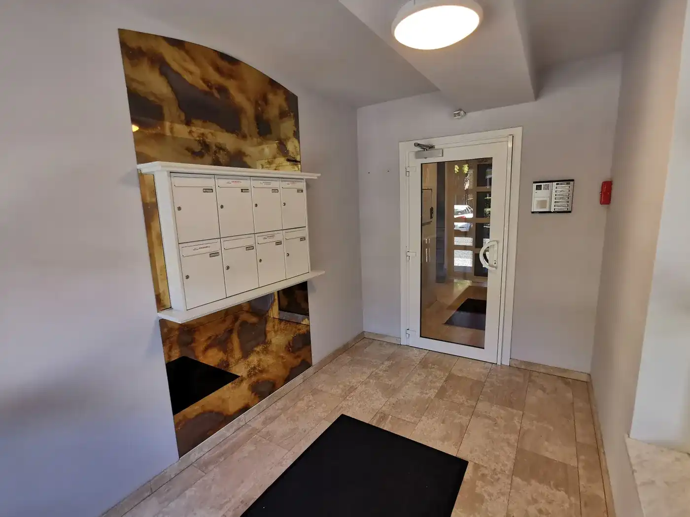Verzorgd appartement in het centrum van St-Truiden. foto 22