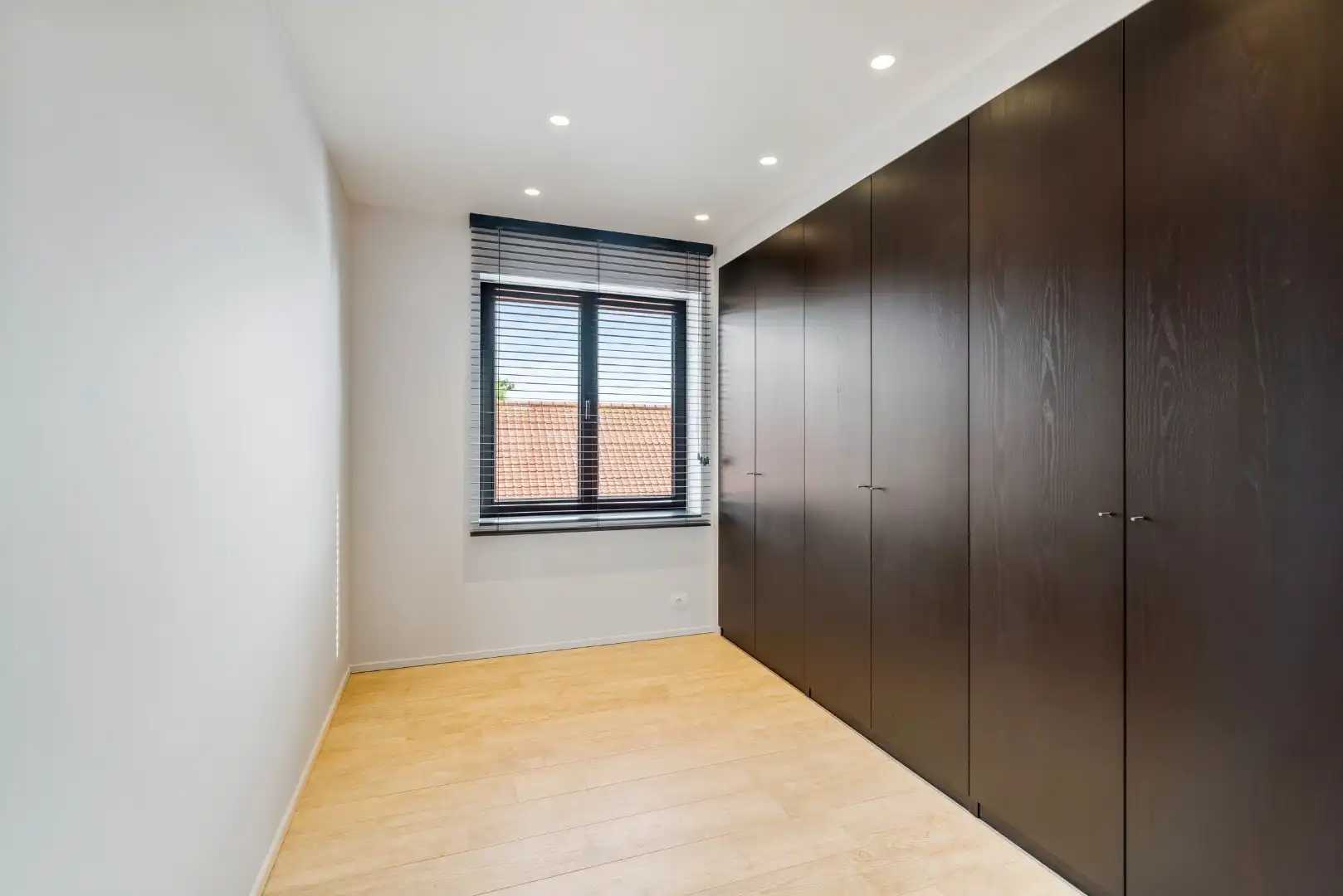 Duinenwater - zonnige en ruime woning met 5 slk's en dubbele garage!  foto 13