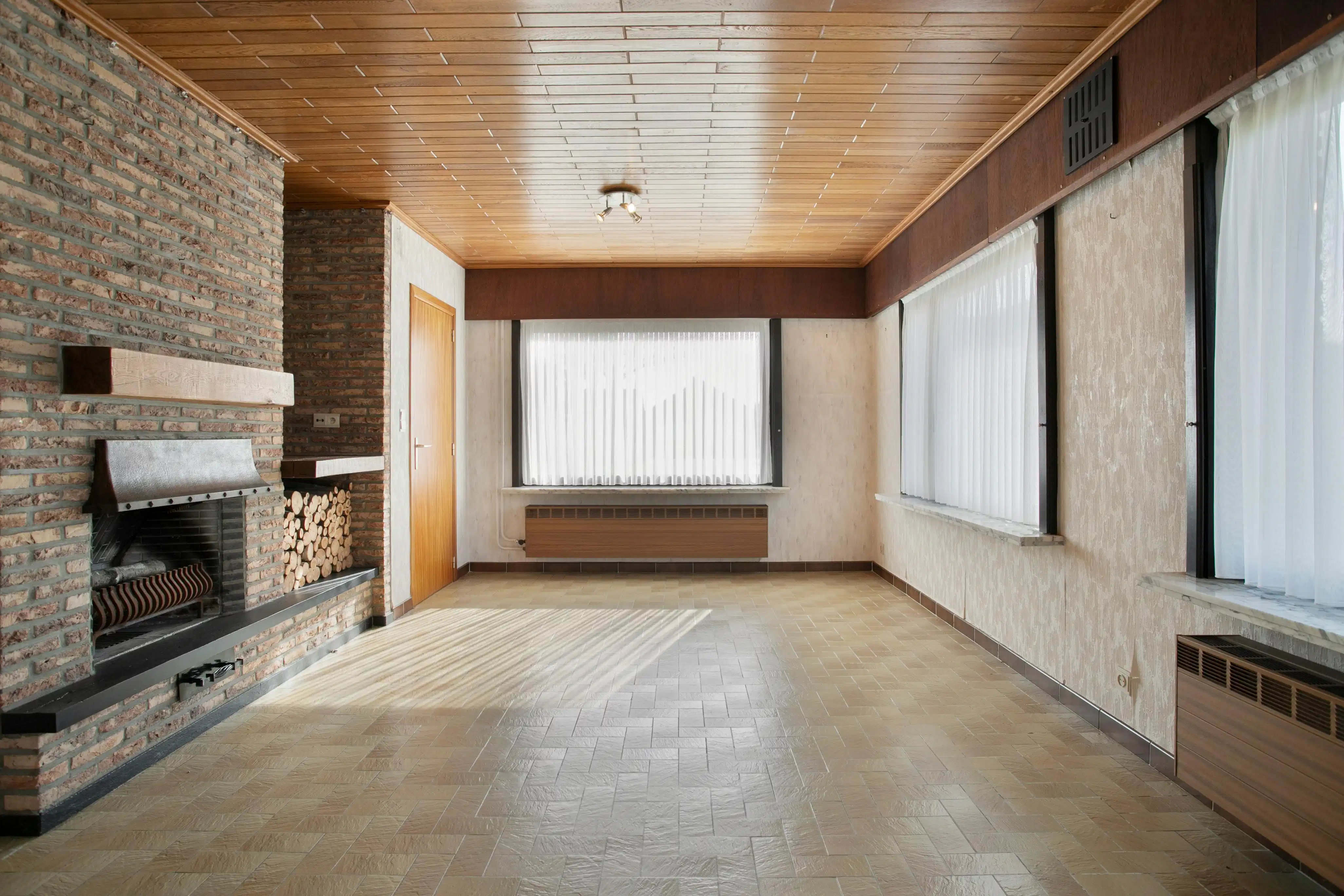 Te renoveren woning te koop in Lotenhulle (Rozenlaan)  foto 3