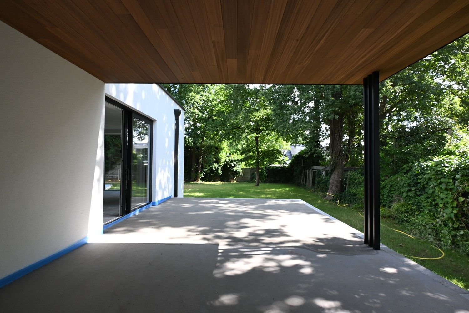 Exclusieve villa met zwembad en topafwerking op 16a50ca in Maasmechelen foto 26