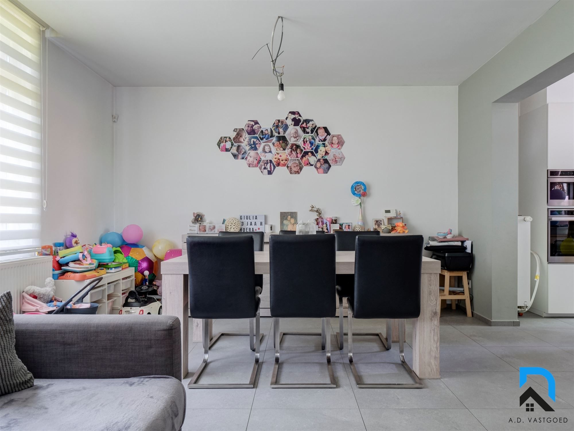Woning met 5 slaapkamers op riant hoekperceel foto 7