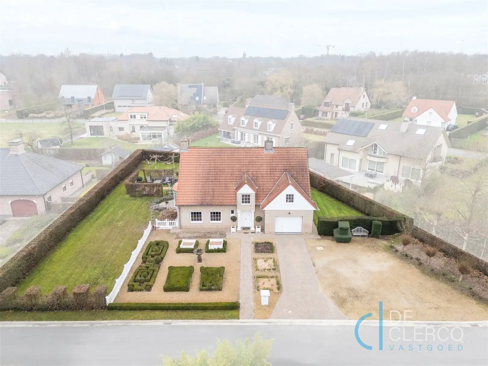 Prachtige villa met royale tuin te koop in Gent!  foto 18