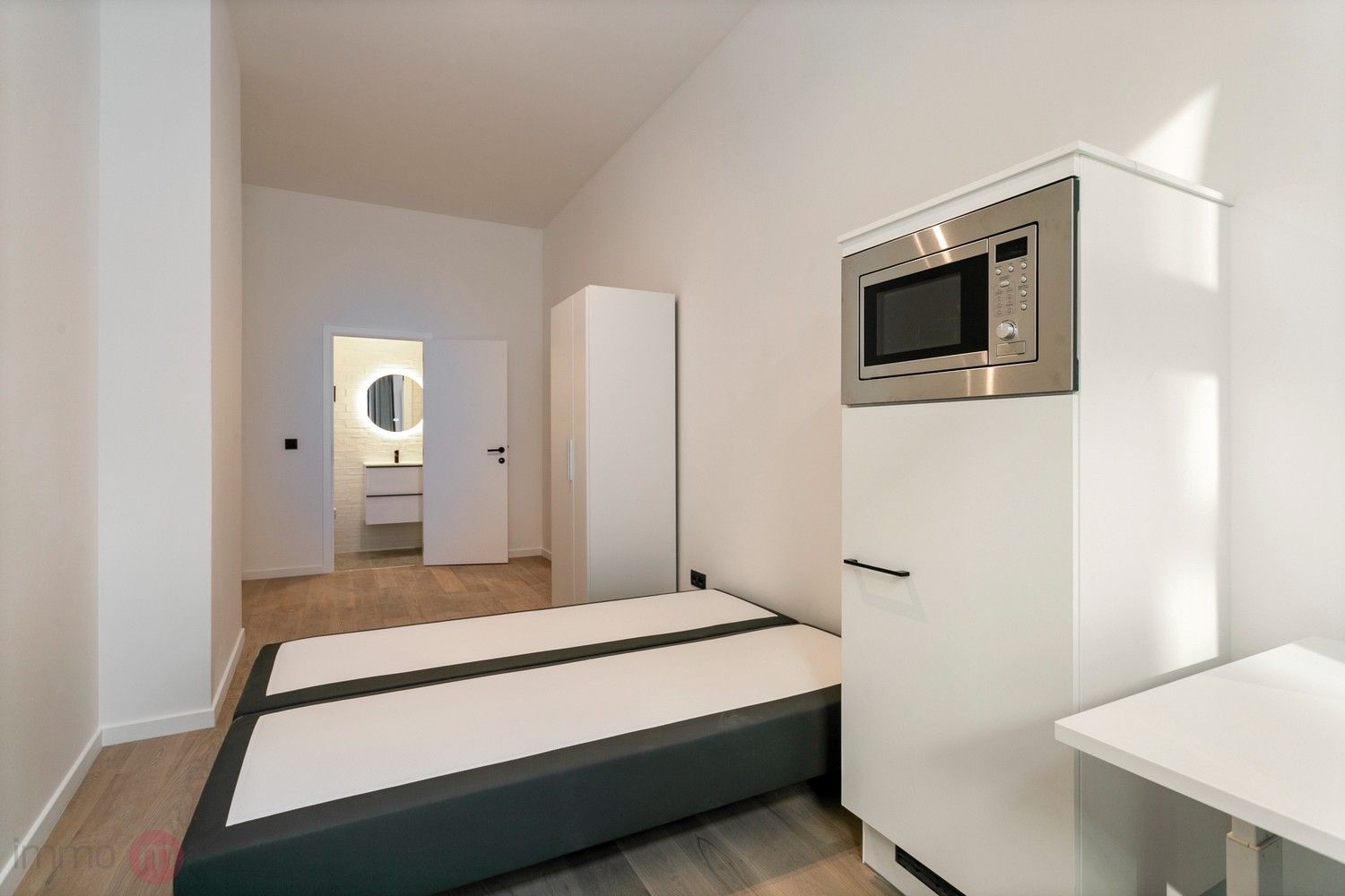 Kamers met eigen sanitair Tiensestraat 190. Prijs vanaf 690 euro/maand en 100 euro/maand kosten foto 2