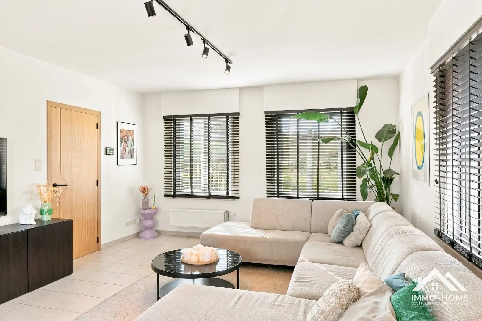 Knappe vrijstaande woning met ruime grond op landelijke ligging!  foto 8