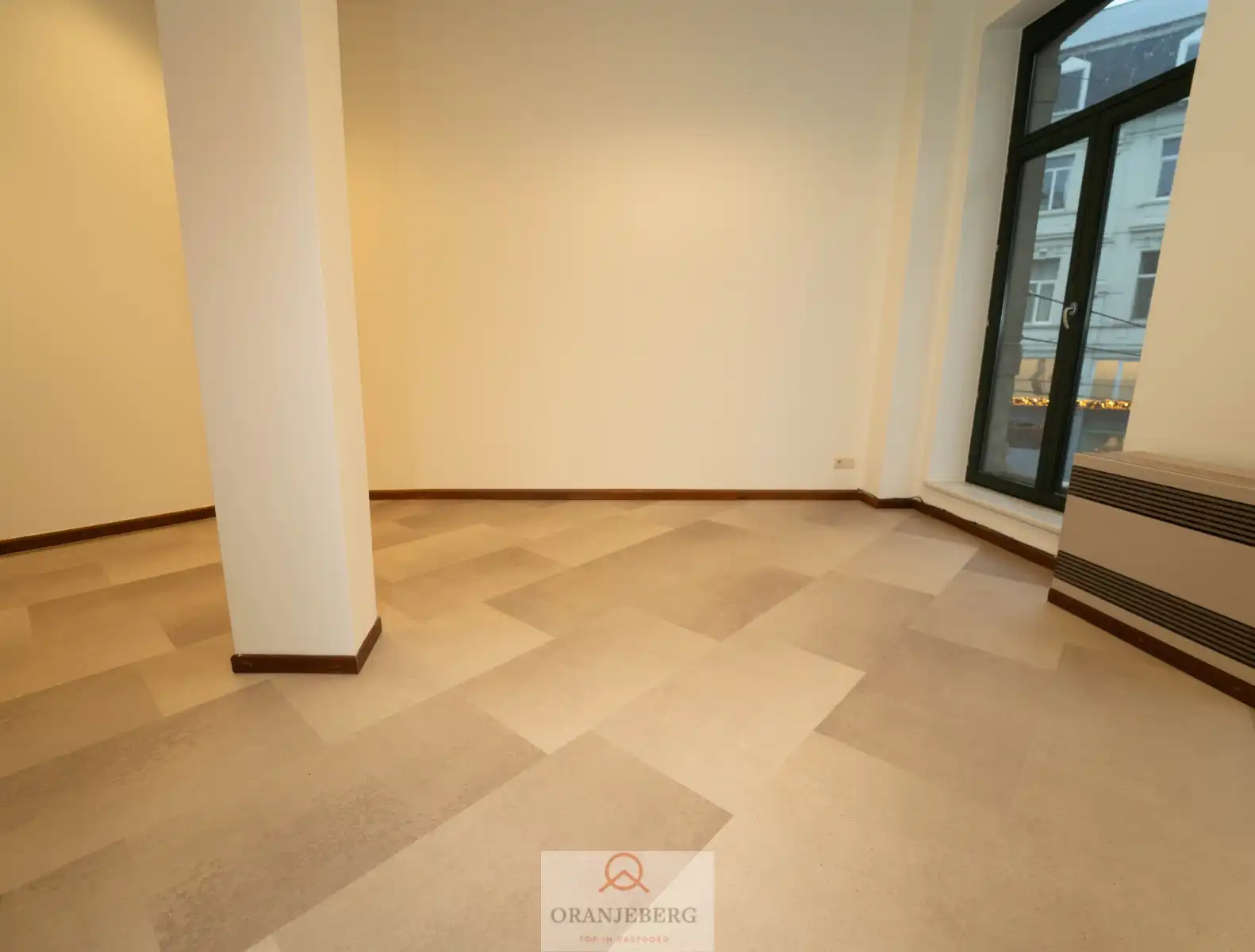 Commerciële ruimte te huur foto 8