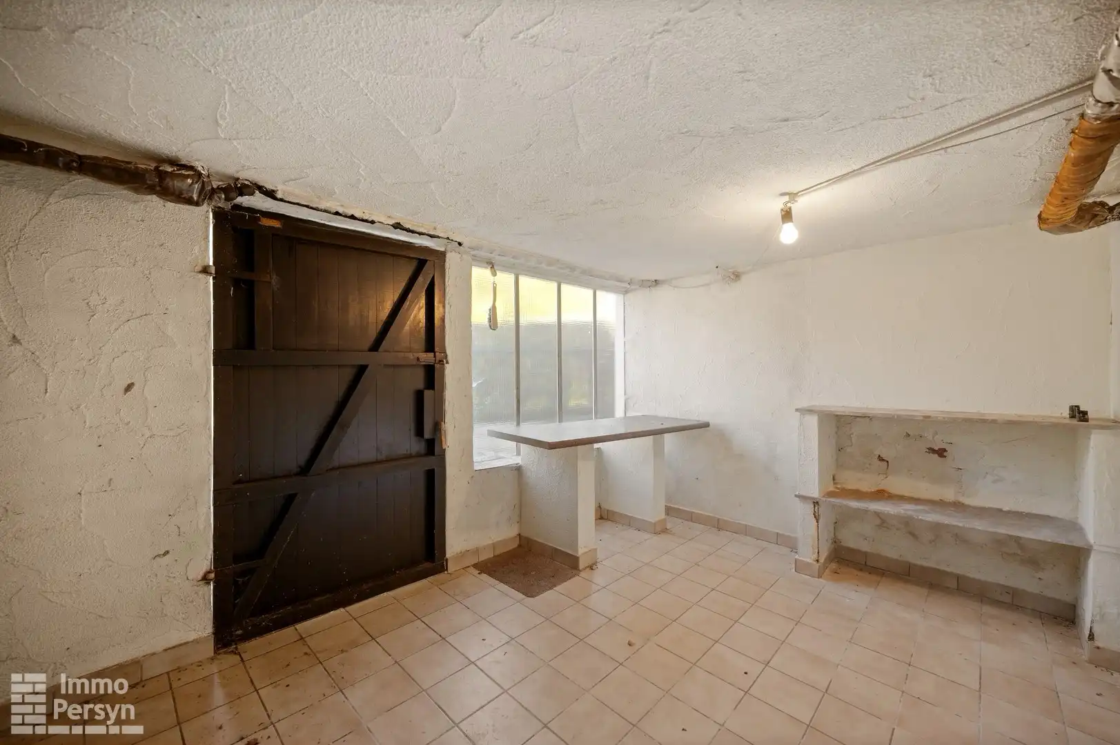 Woning met loods op een commerciële ligging foto 24