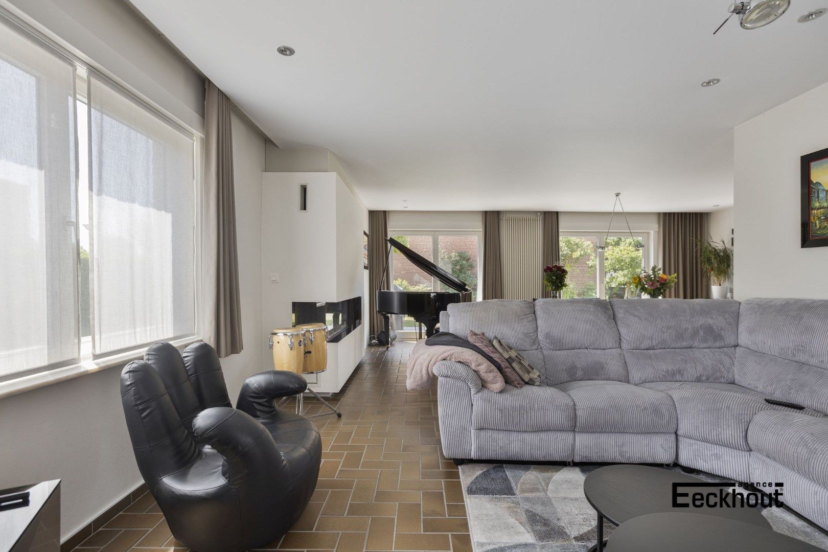 Instapklare villa met garage en aanpalend perceel bouwgrond! foto 8