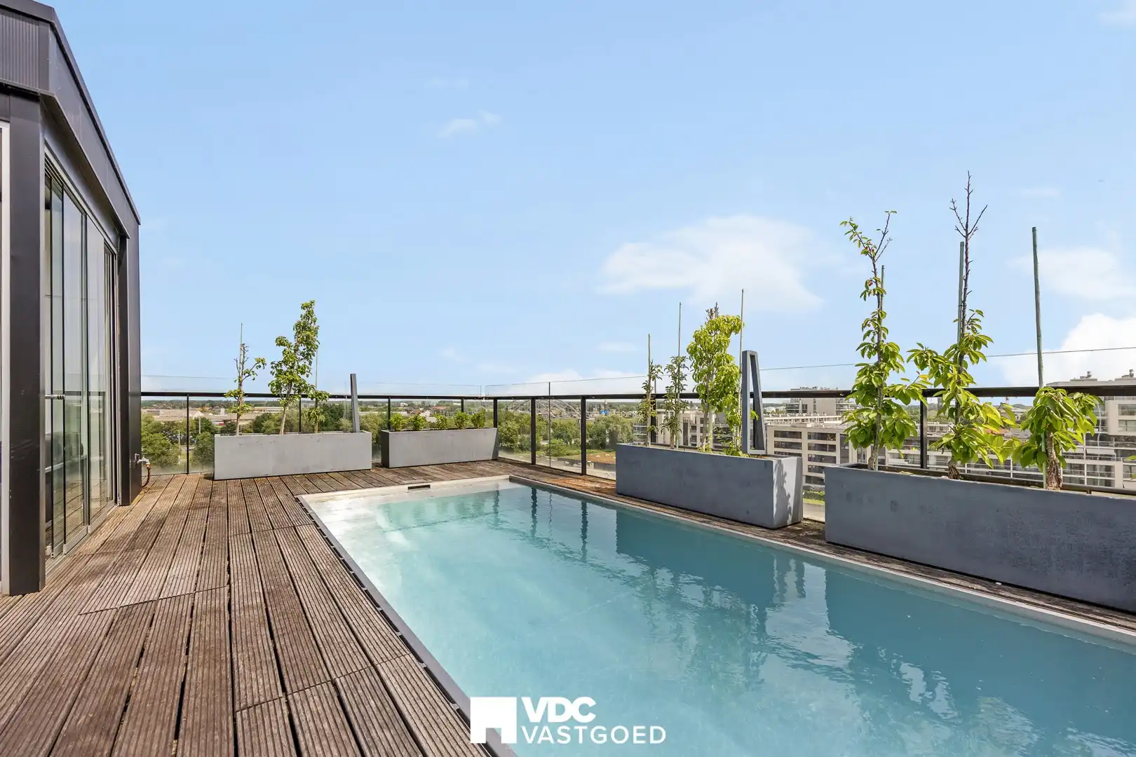 Exclusief duplex-penthouse met panoramisch zwembad – Zuidzicht Hasselt foto 17