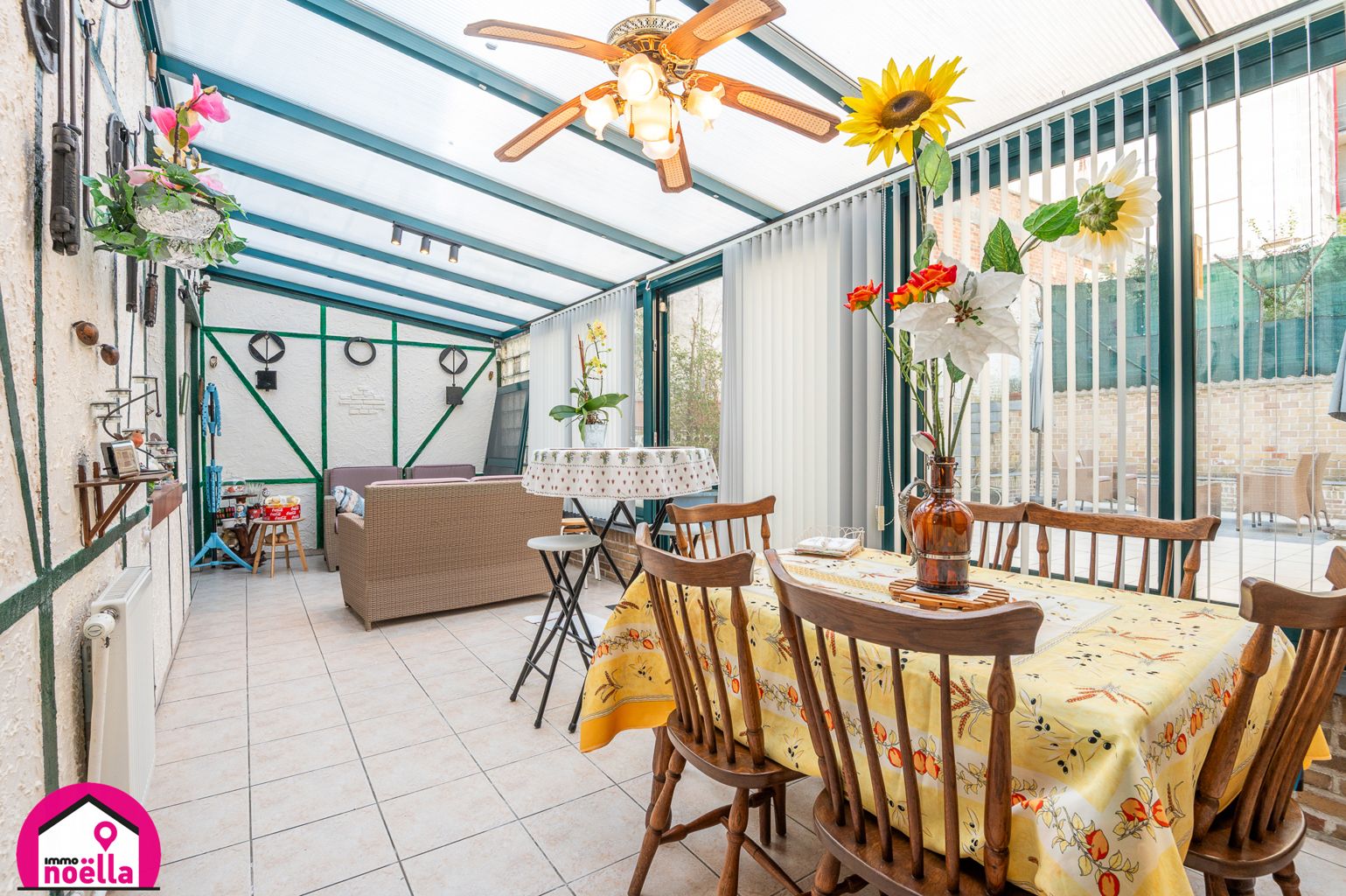TE KOOP WESTENDE HEEL RUIME WONING DICHT BIJ STRAND! foto 3