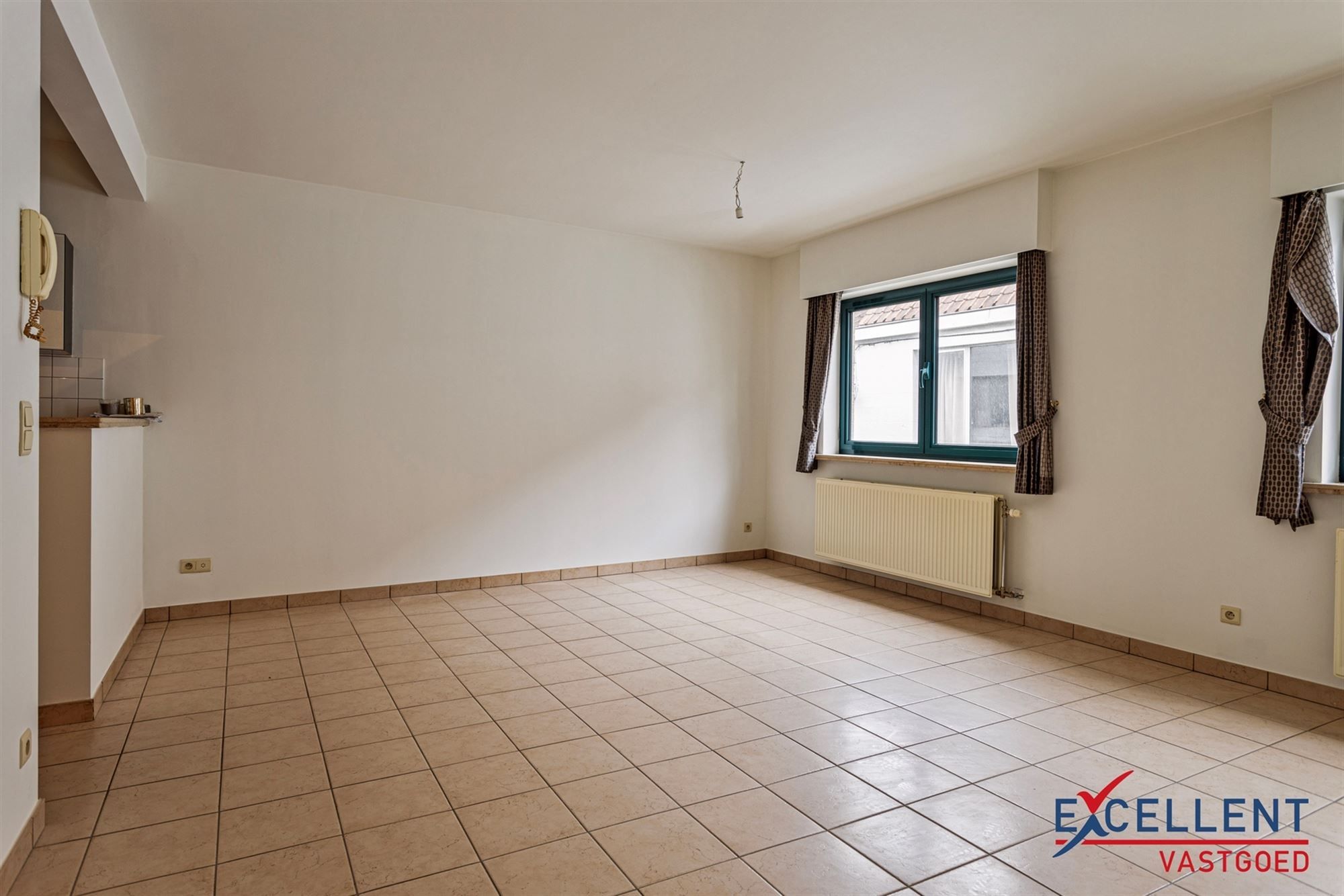 Centraal doch rustig gelegen duplexappartement in Deinze te koop foto 2