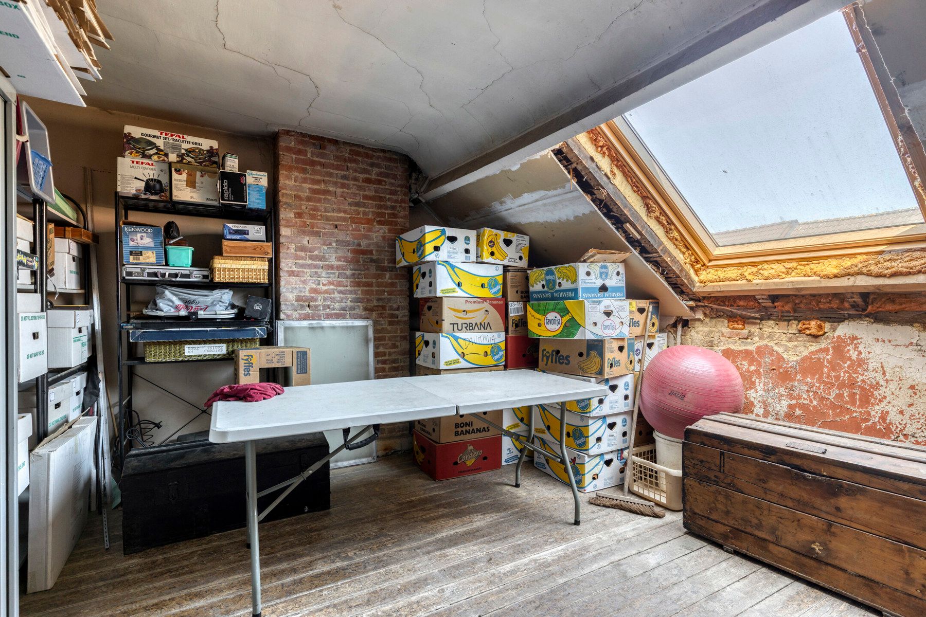 Ruime woning met 6 slaapkamers. foto 18