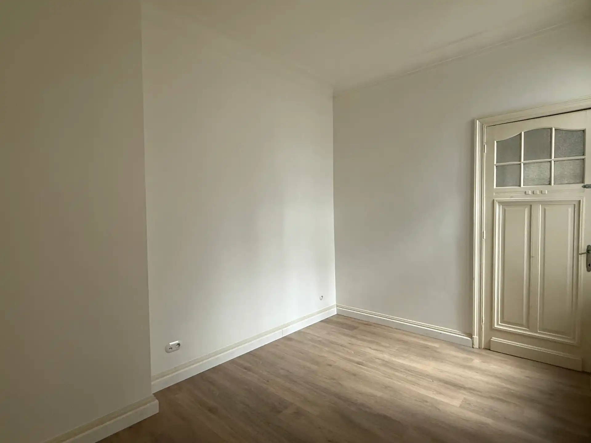 Authentiek 2-slaapkamer appartement op toplocatie. foto 9