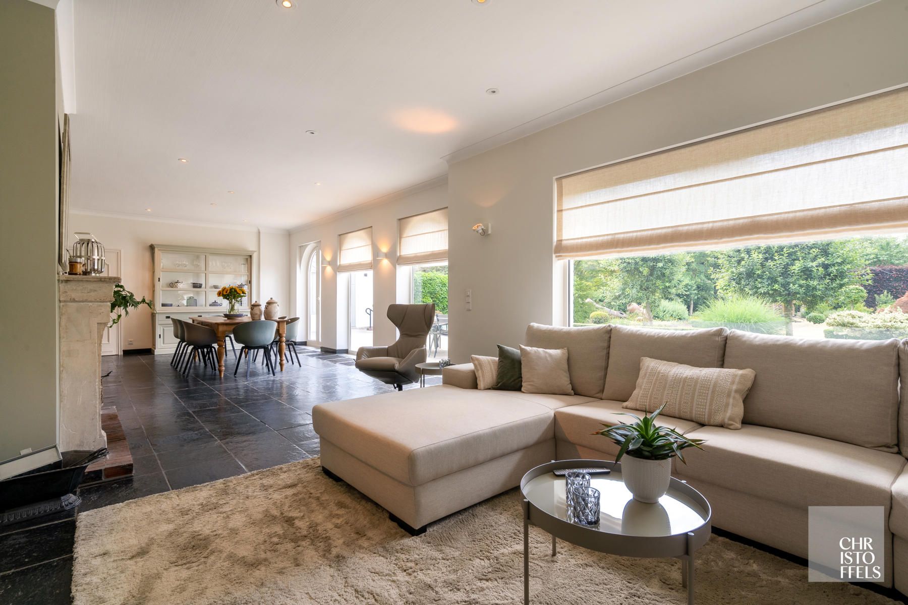 Standingvolle riante villa met kantoren/praktijk en parktuin van 1.906m²!  foto 3