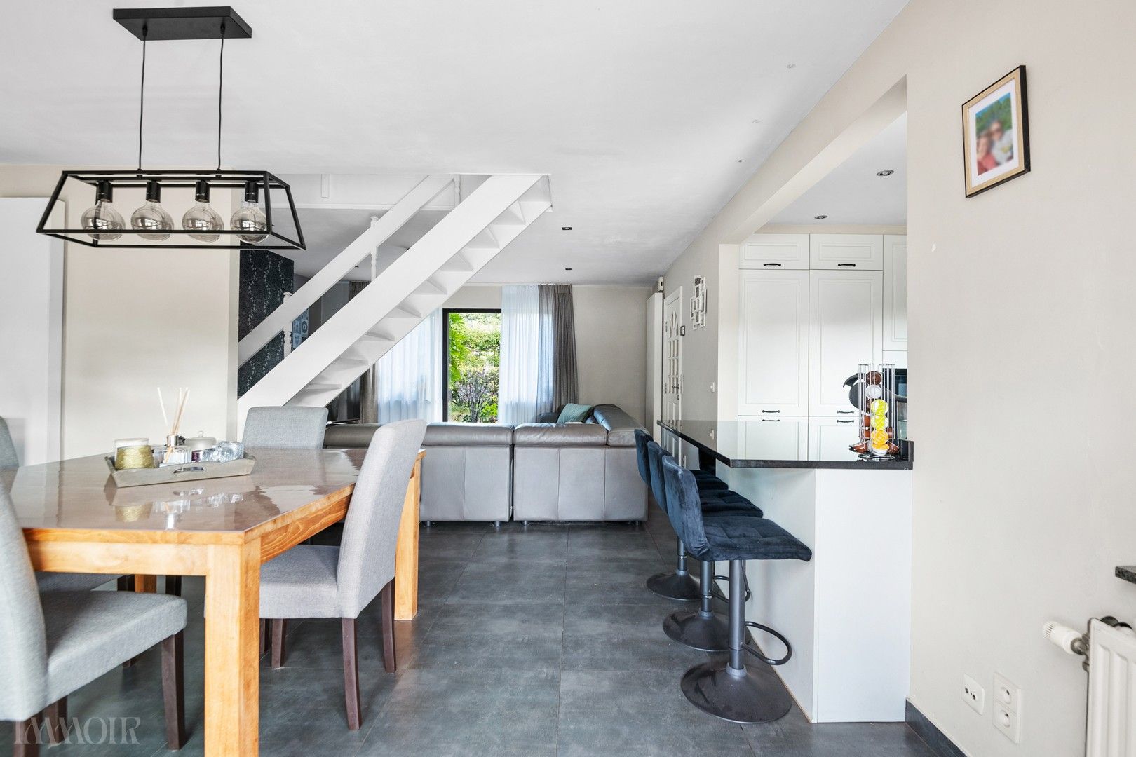 Charmante HOB met zuidgerichte tuin en garage in Brasschaat. foto 8