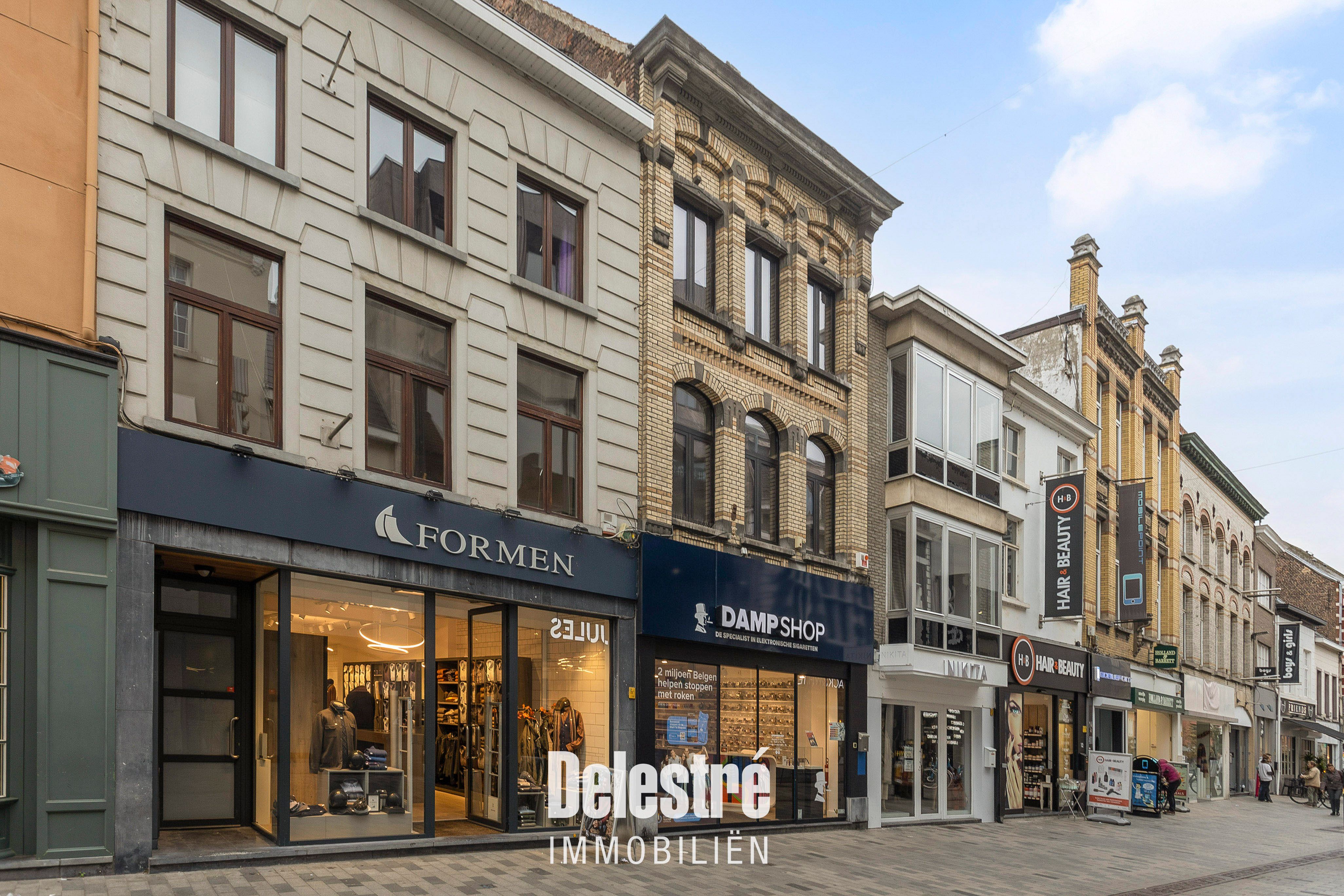 MODERN INSTAPKLAAR HANDELSGELIJKVLOERS NABIJ GROTE MARKT foto 2