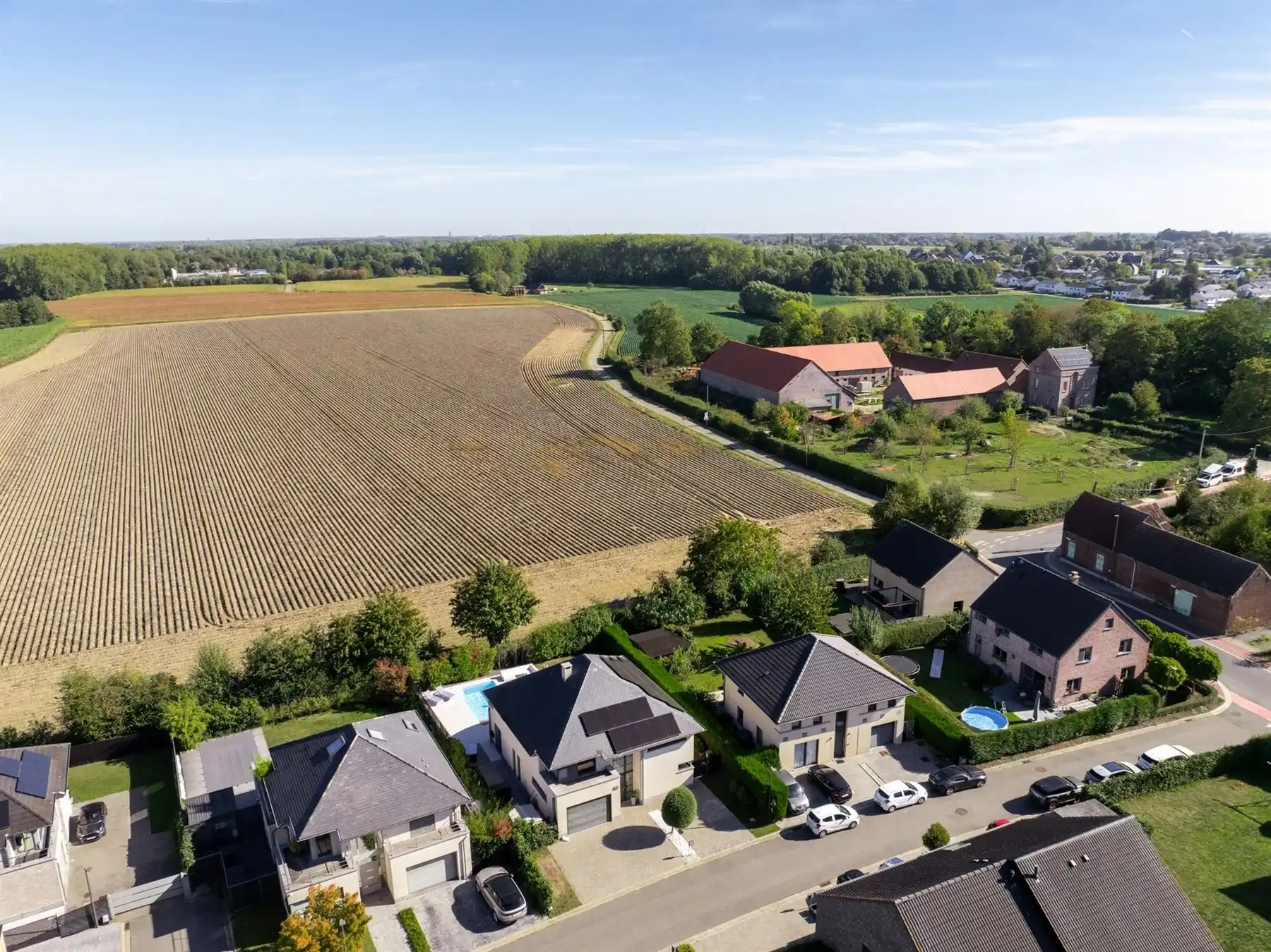  ENERGIEZUINIGE, MODERNE VILLA (2010) MET VERWARMD ZWEMBAD foto 20
