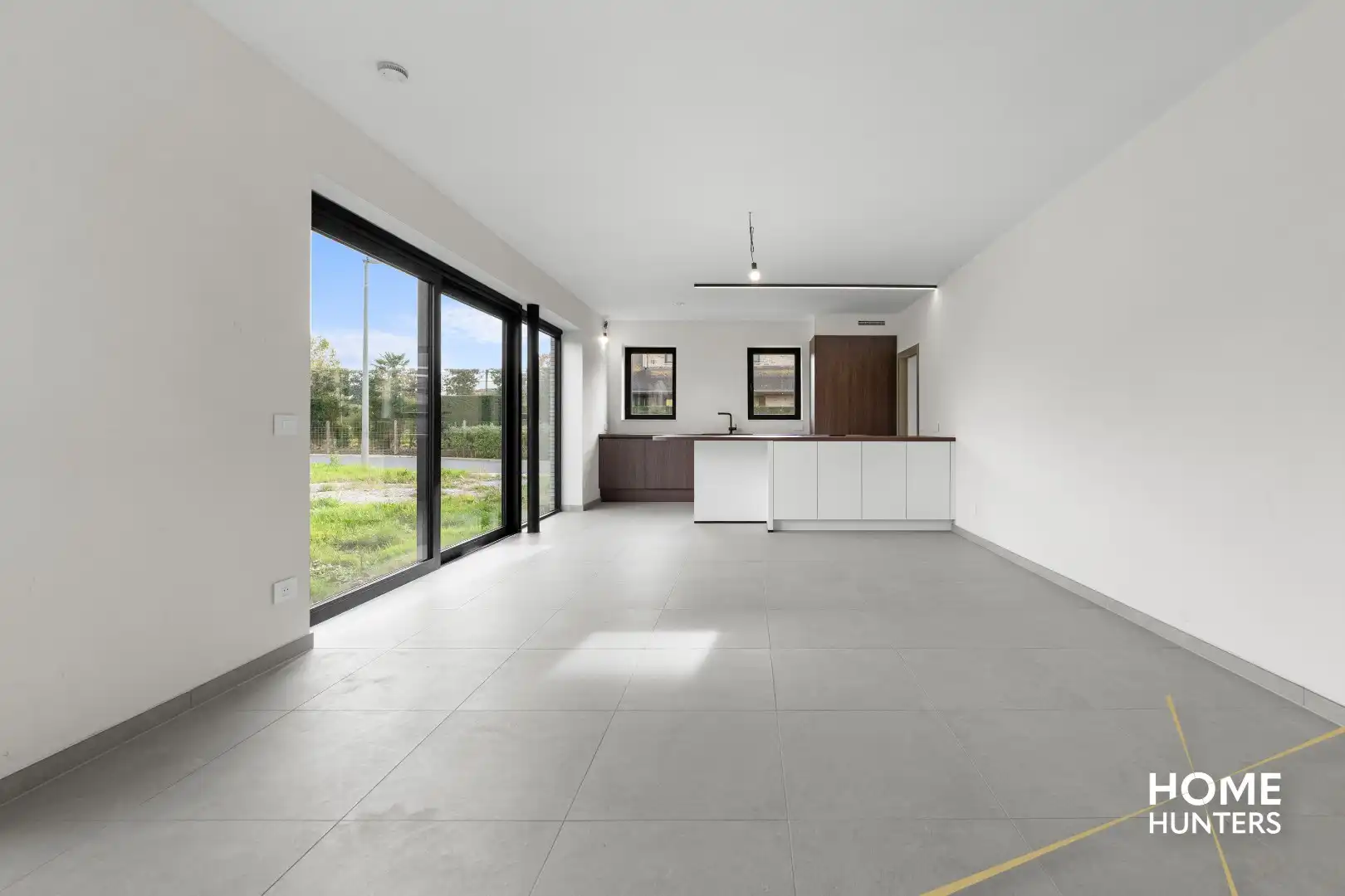 Luxueus afgewerkte nieuwbouwwoning te Vlamertinge  foto 4