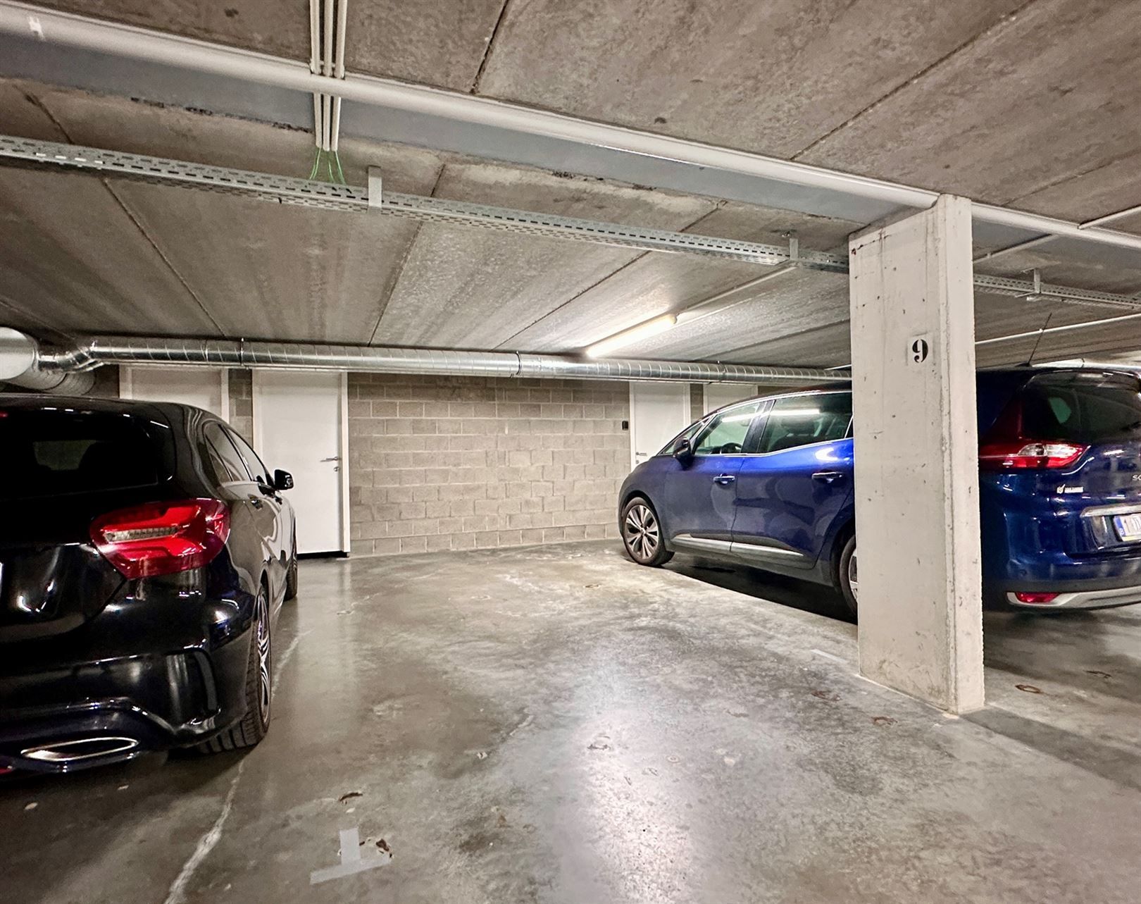Parking/Garagebox foto 4