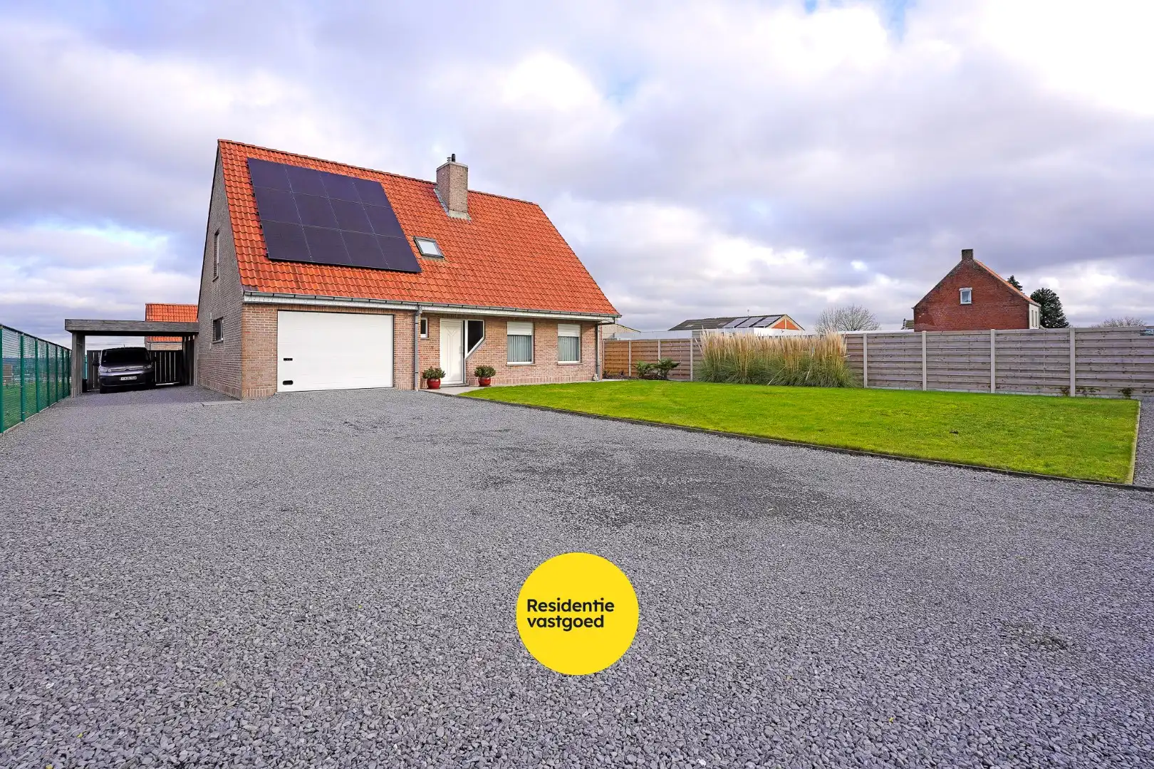 Alleenstaande instapklare woning op 1281m² te Klerken! foto {{pictureIndex}}