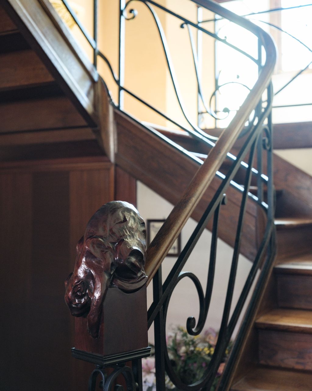 Op te frissen, karaktervolle art déco herenwoning naar de hand van architect J. Hebbelynck met aangename stadstuin met bijzonder veel potentieel. foto 10